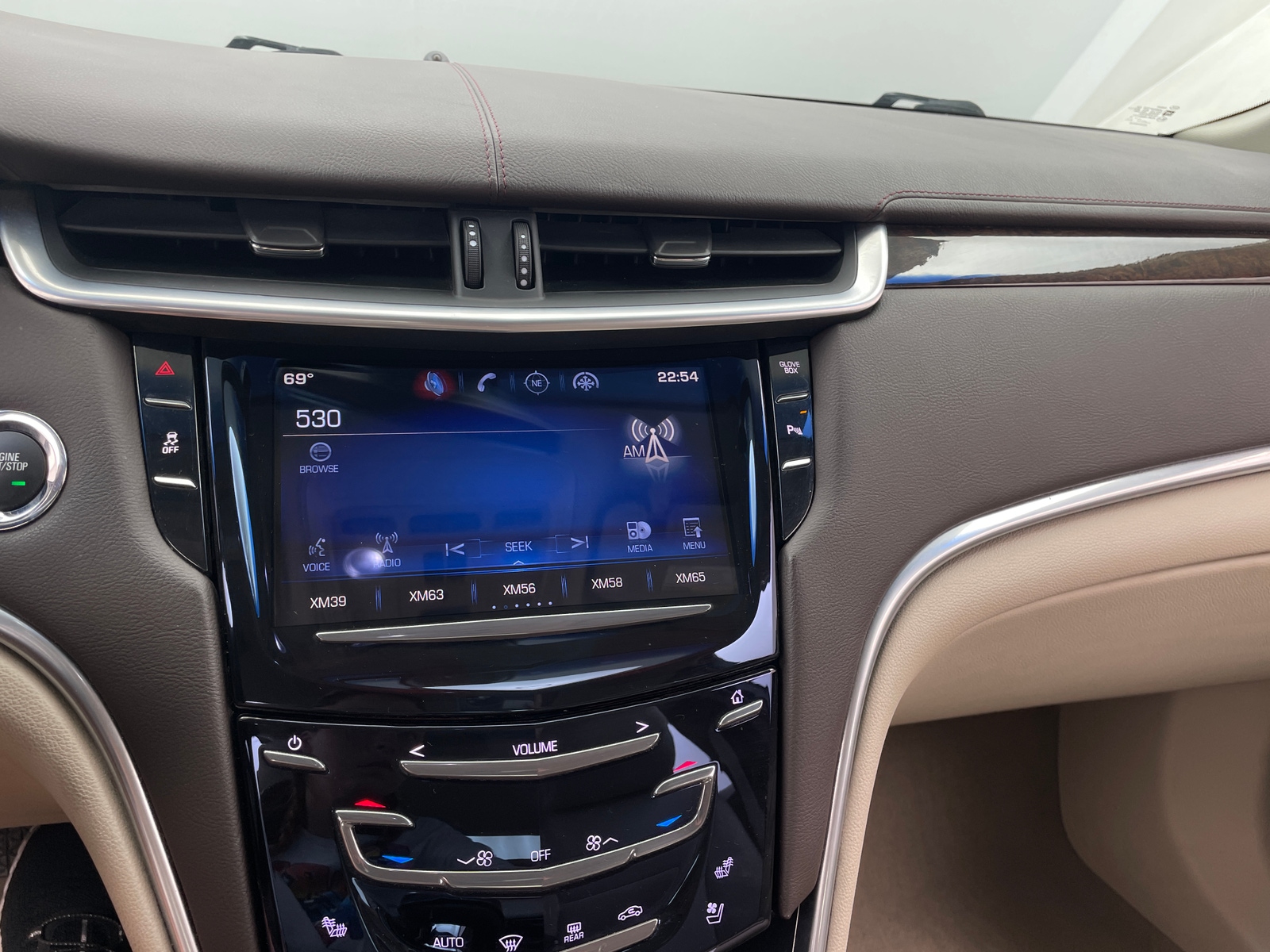 Thumbnail: 2014 Cadillac XTS - 3