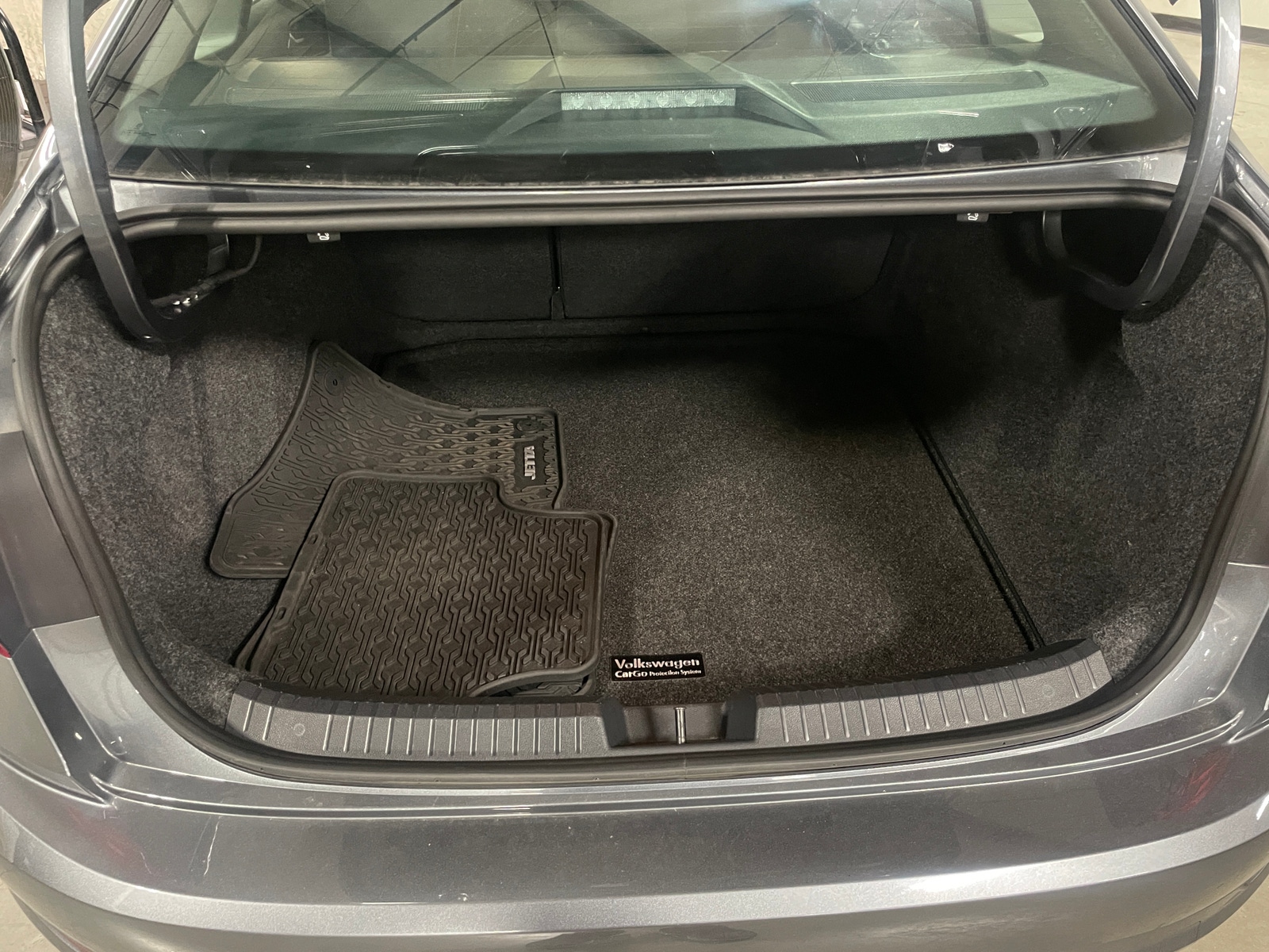 Thumbnail: 2019 Volkswagen Jetta - 7