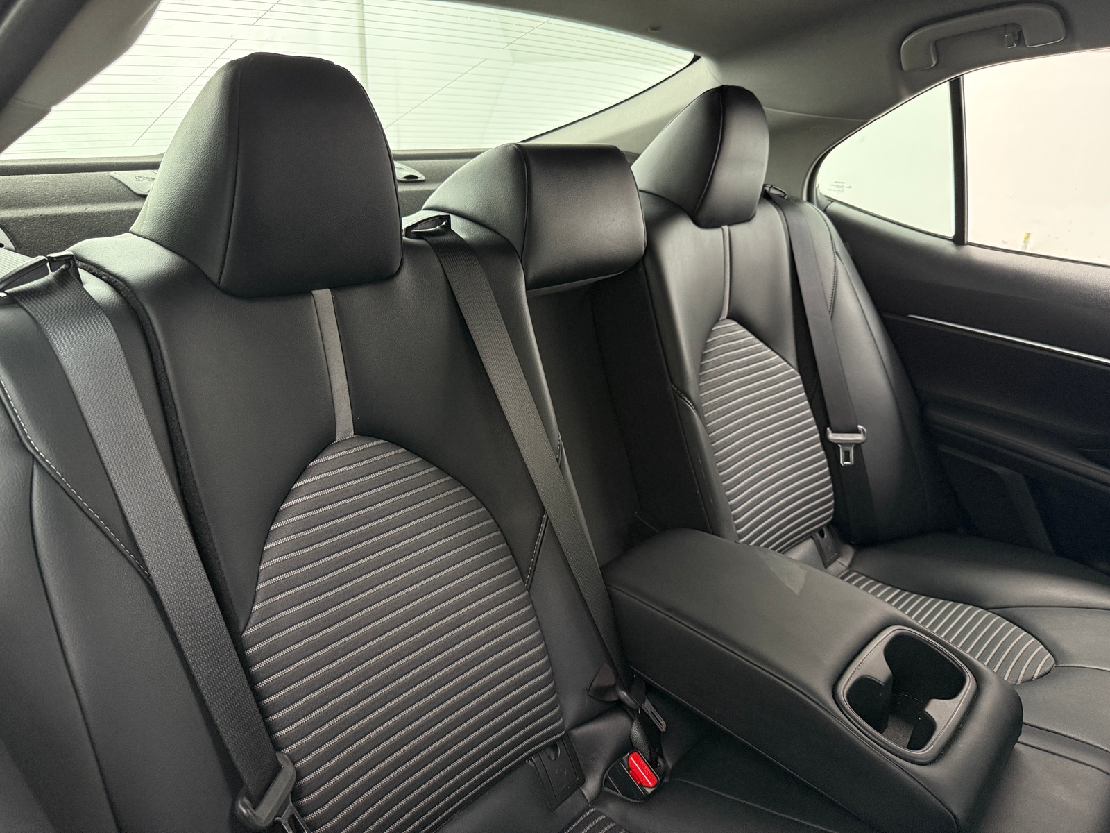 Thumbnail: 2020 Toyota Camry - 6