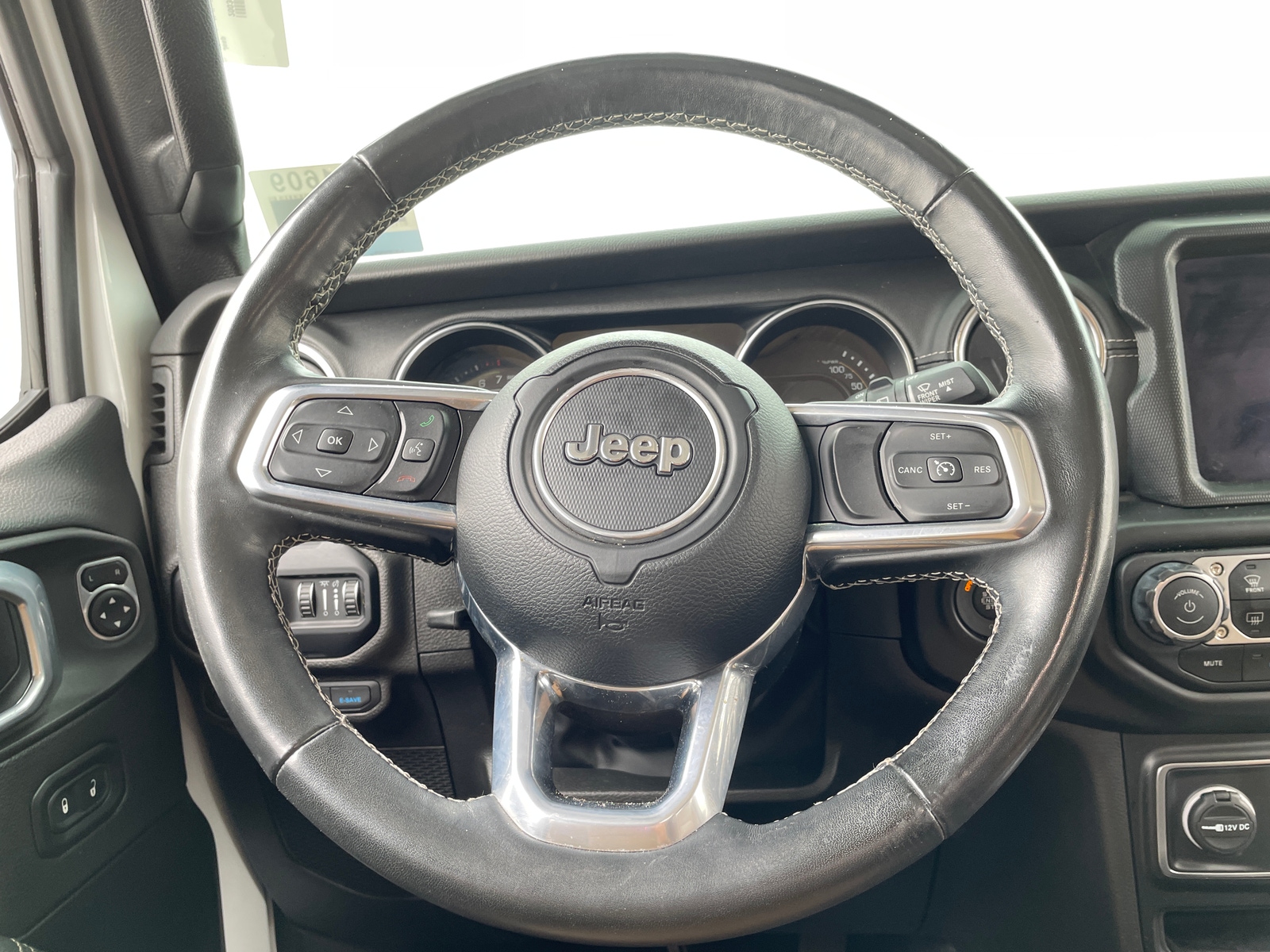 Thumbnail: 2022 Jeep Wrangler - 4