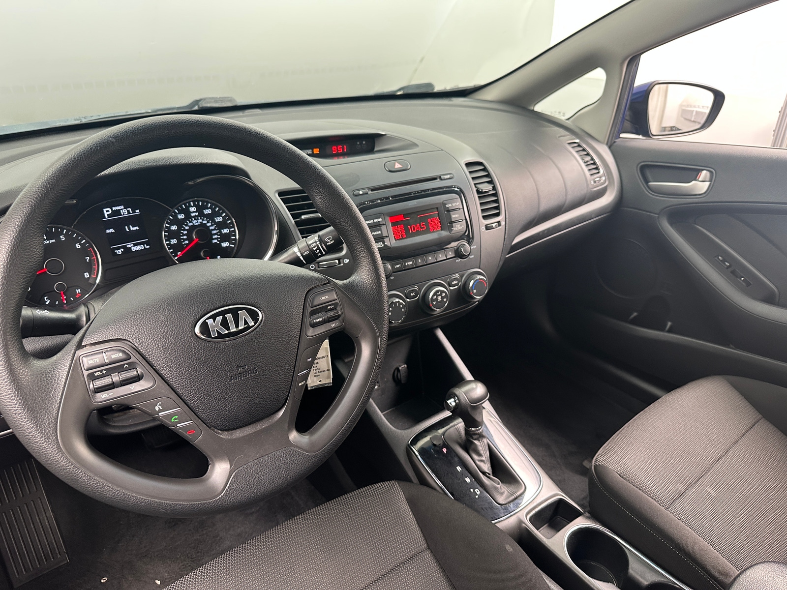 Thumbnail: 2018 Kia Forte - 3