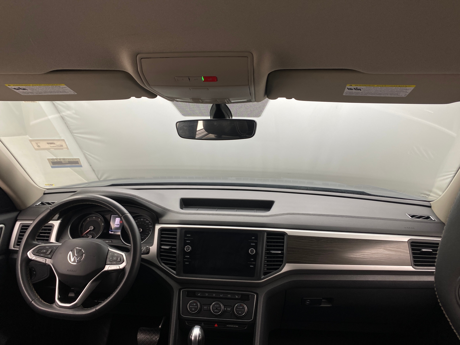 Thumbnail: 2021 Volkswagen Atlas - 2