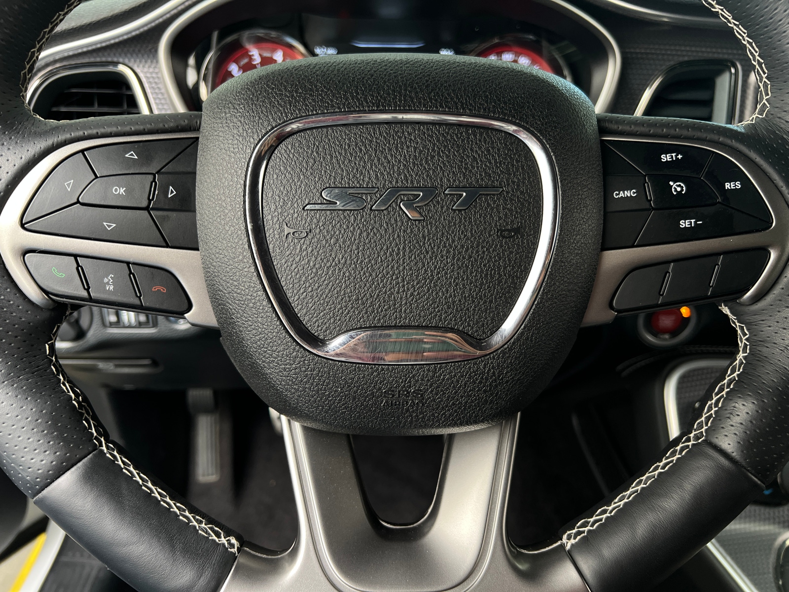 Thumbnail: 2018 Dodge Challenger - 3