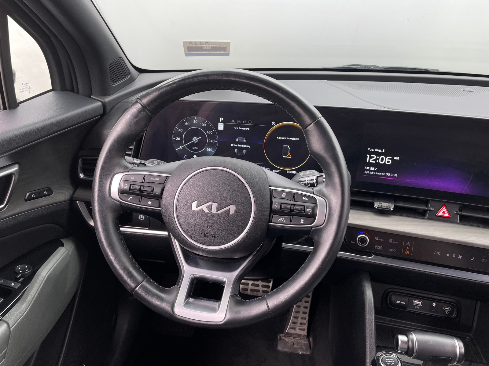 Thumbnail: 2023 Kia Sportage - 4