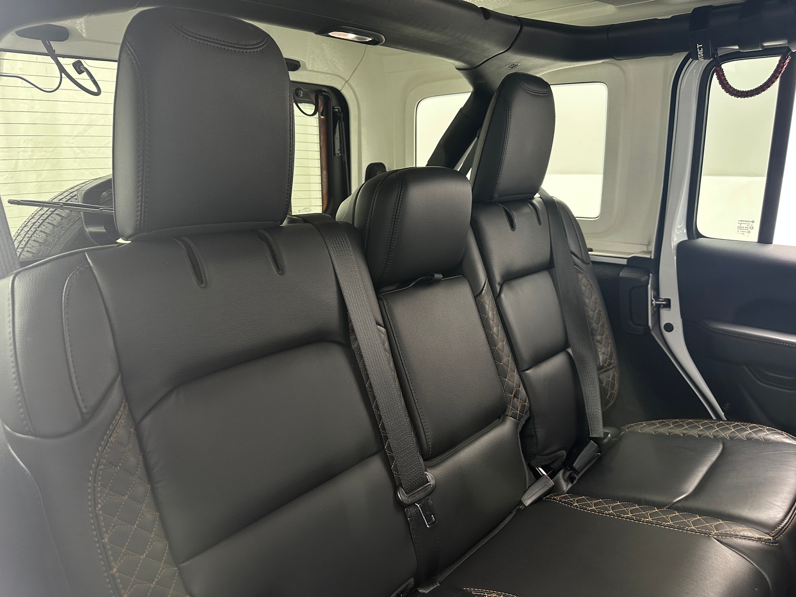 Thumbnail: 2021 Jeep Wrangler - 5