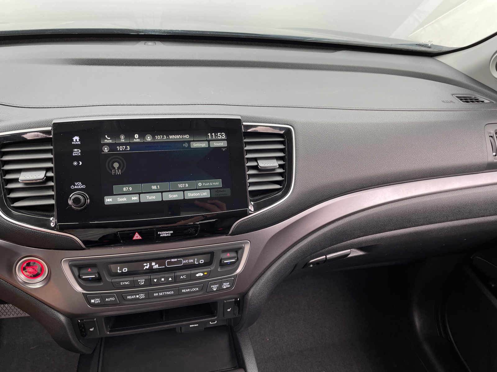 Thumbnail: 2019 Honda Pilot - 3