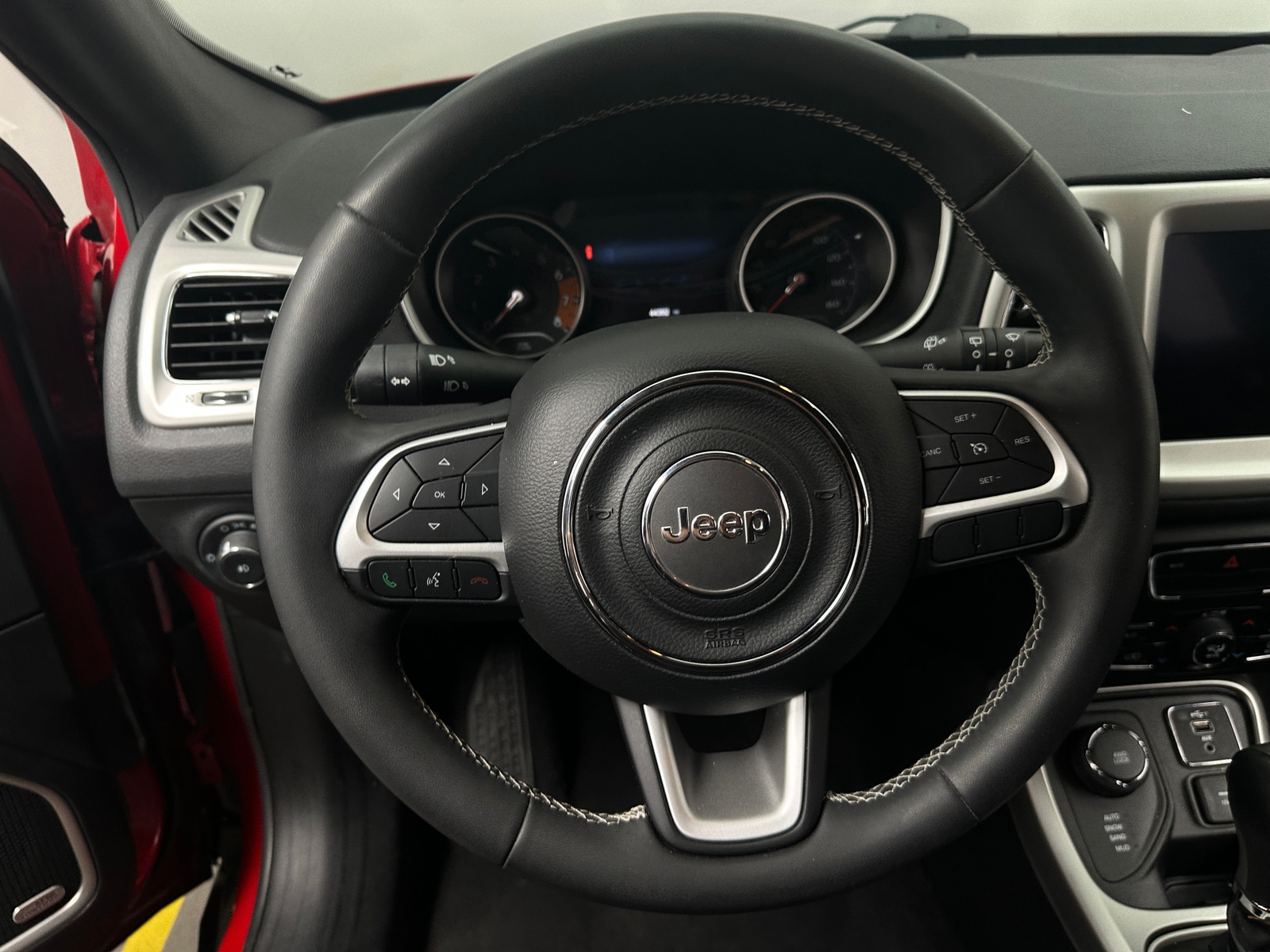 Thumbnail: 2021 Jeep Compass - 4