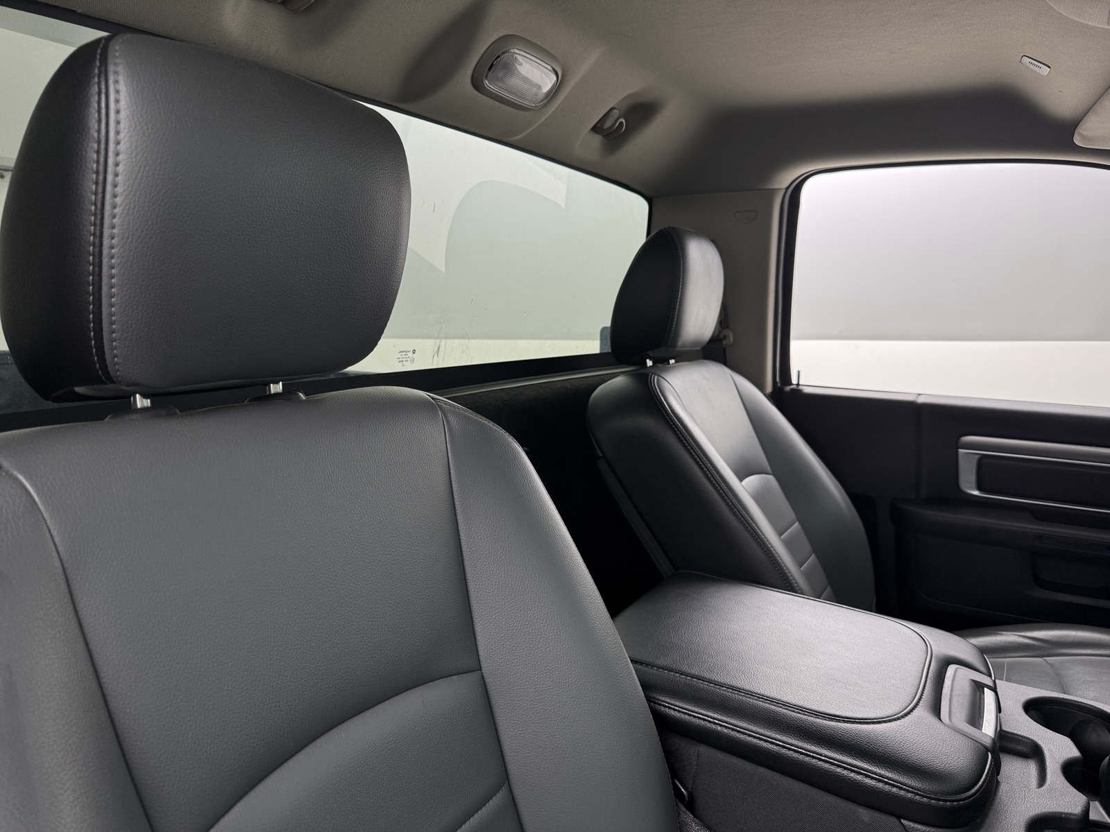Thumbnail: 2023 RAM 1500 Classic - 2