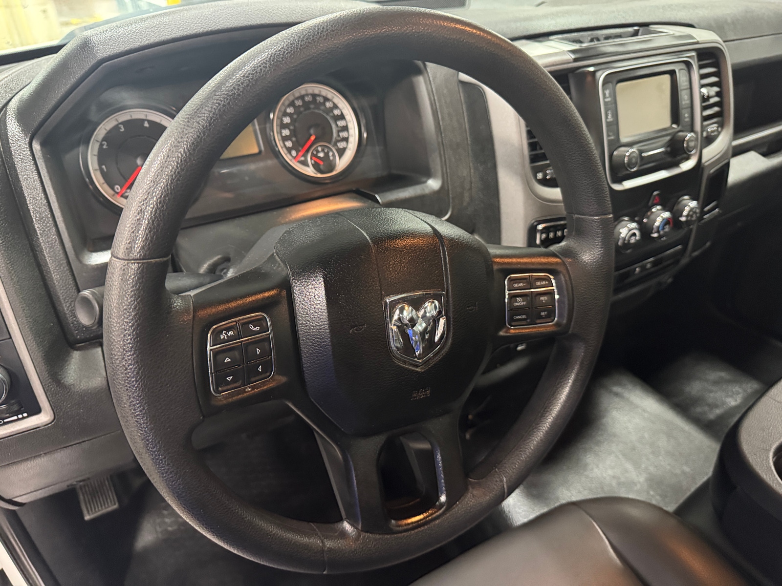 Thumbnail: 2023 RAM 1500 Classic - 5