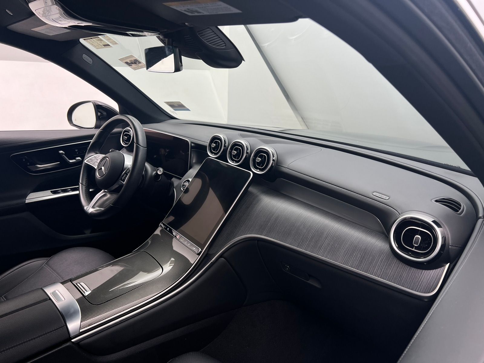 Thumbnail: 2024 Mercedes-Benz GLC - 2