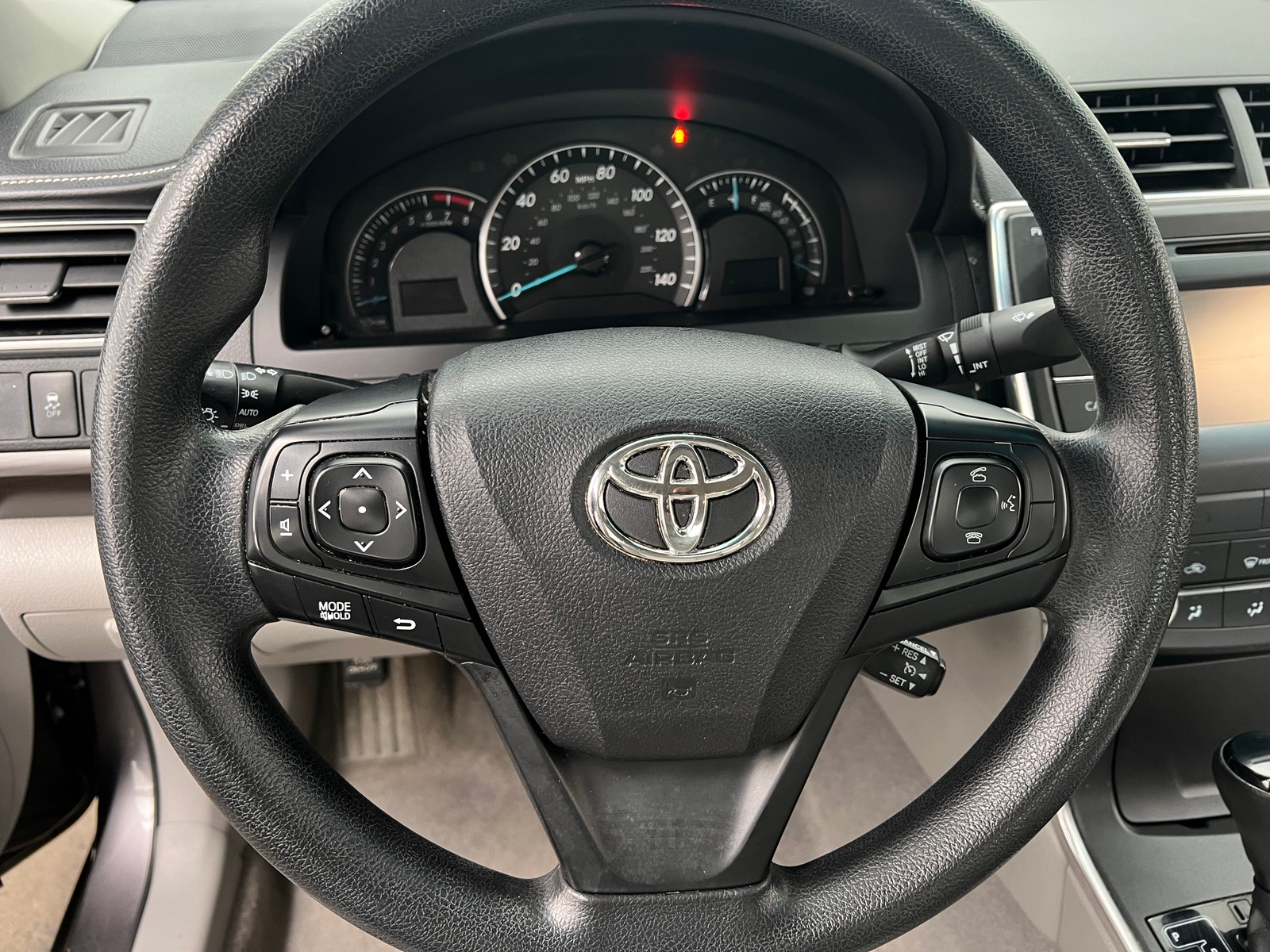 Thumbnail: 2015 Toyota Camry - 5
