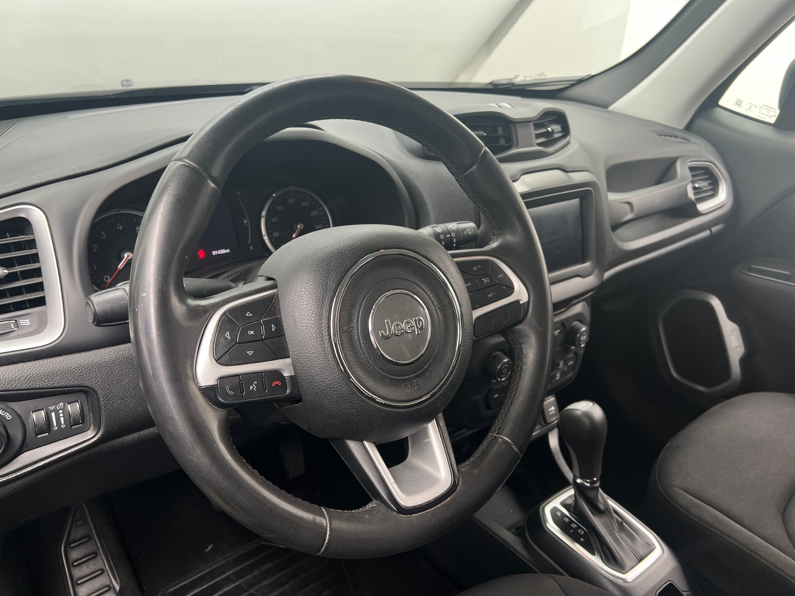 Thumbnail: 2018 Jeep Renegade - 5