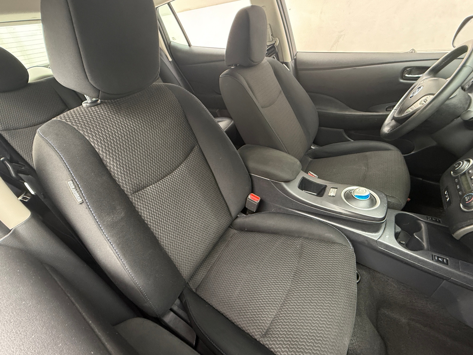 Thumbnail: 2015 Nissan Leaf - 2