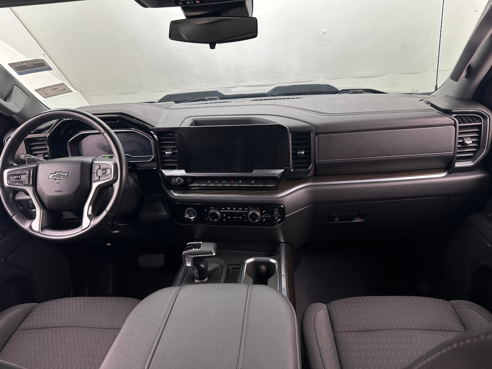 Thumbnail: 2023 Chevrolet Silverado 1500 - 3