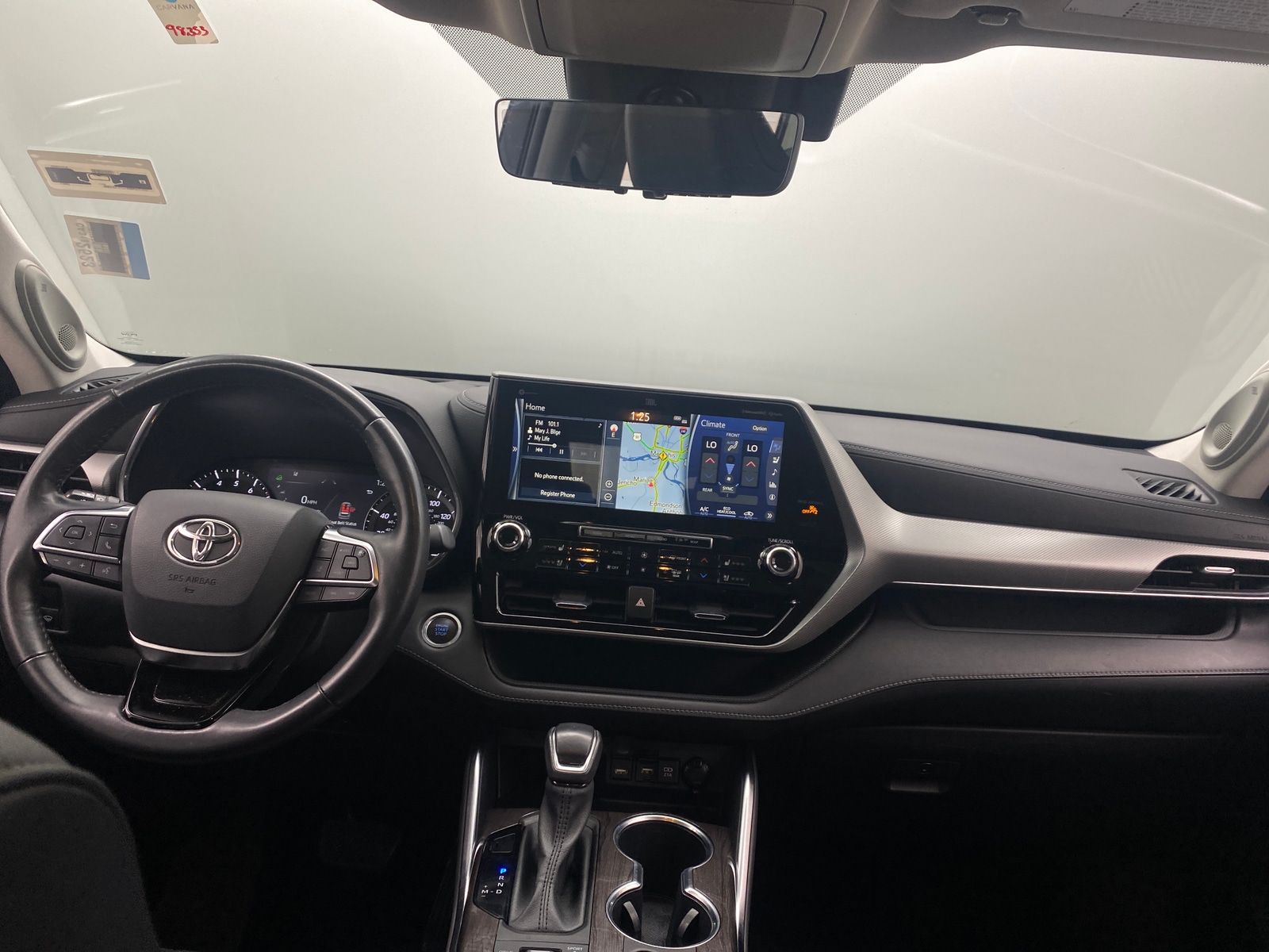 Thumbnail: 2021 Toyota Highlander - 2
