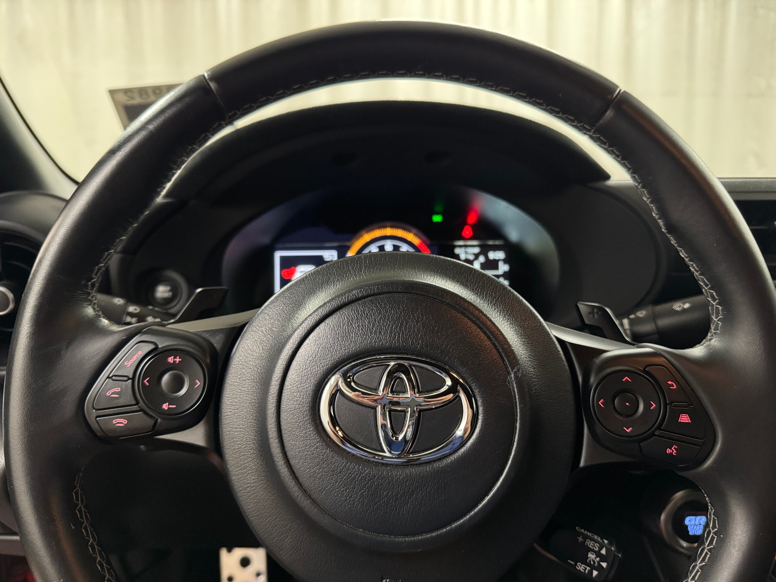 Thumbnail: 2023 Toyota GR86 - 4