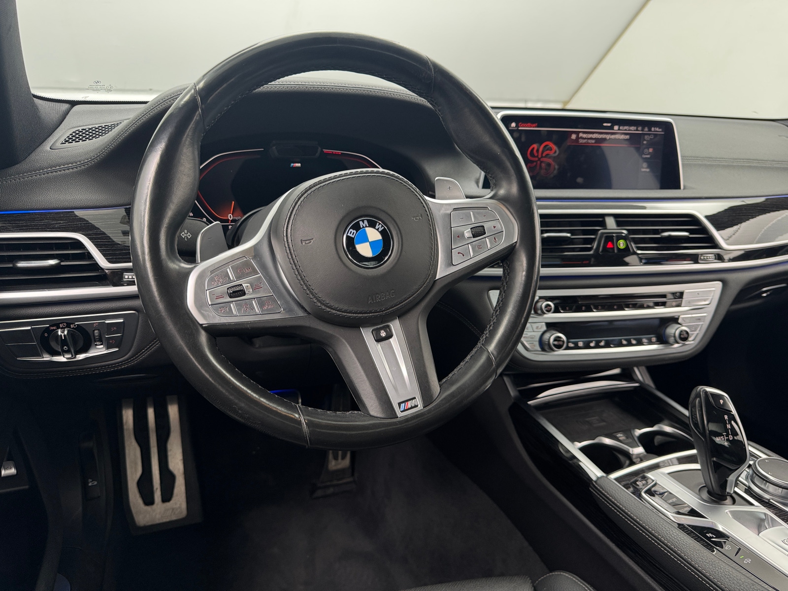 Thumbnail: 2020 BMW 7 Series - 4