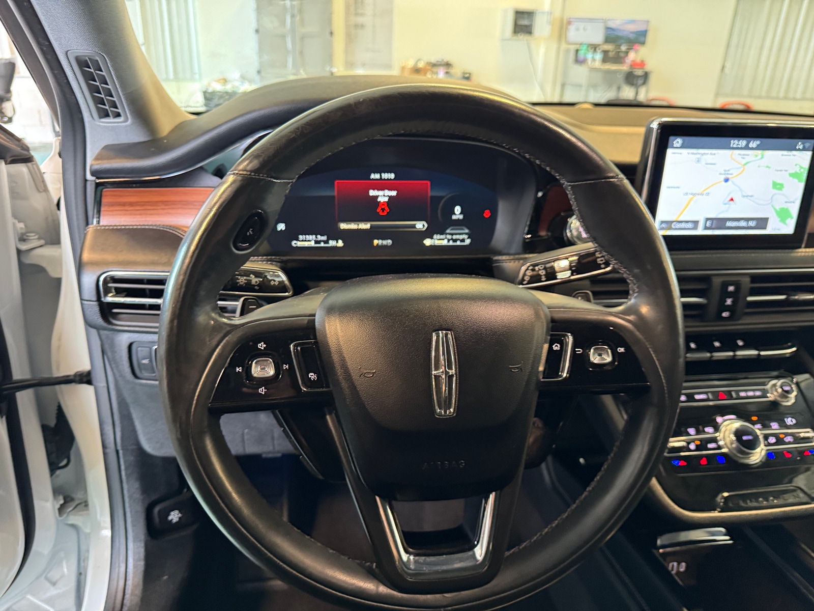 Thumbnail: 2020 Lincoln Corsair - 4