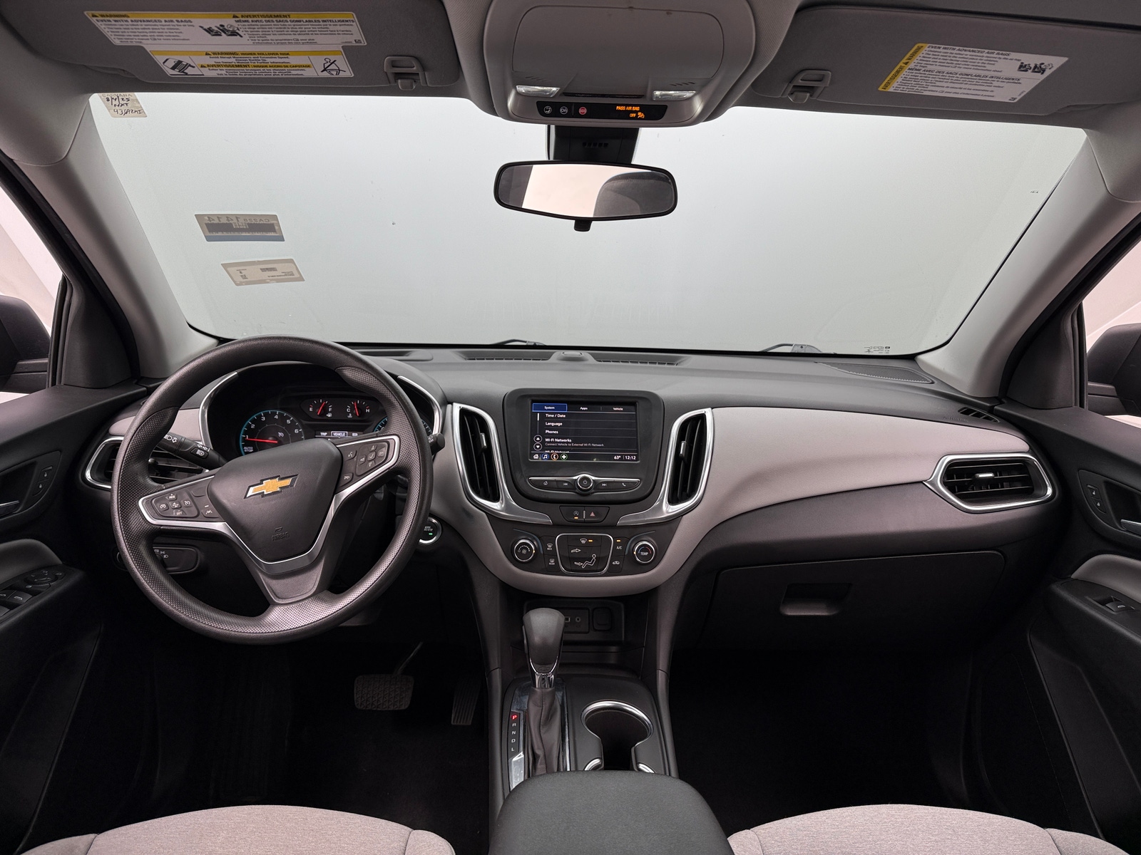 Thumbnail: 2022 Chevrolet Equinox - 3
