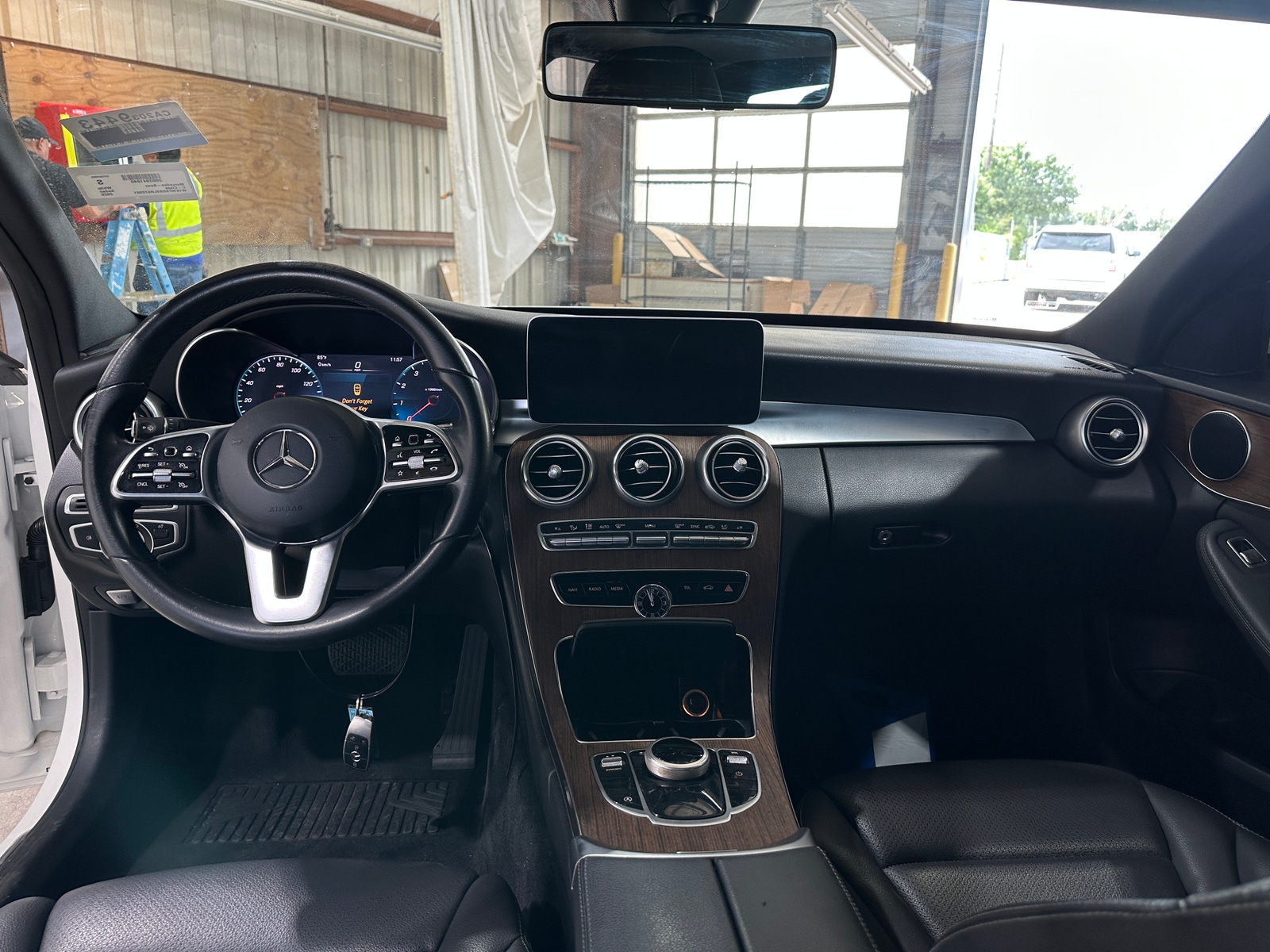 Thumbnail: 2020 Mercedes-Benz C-Class - 2
