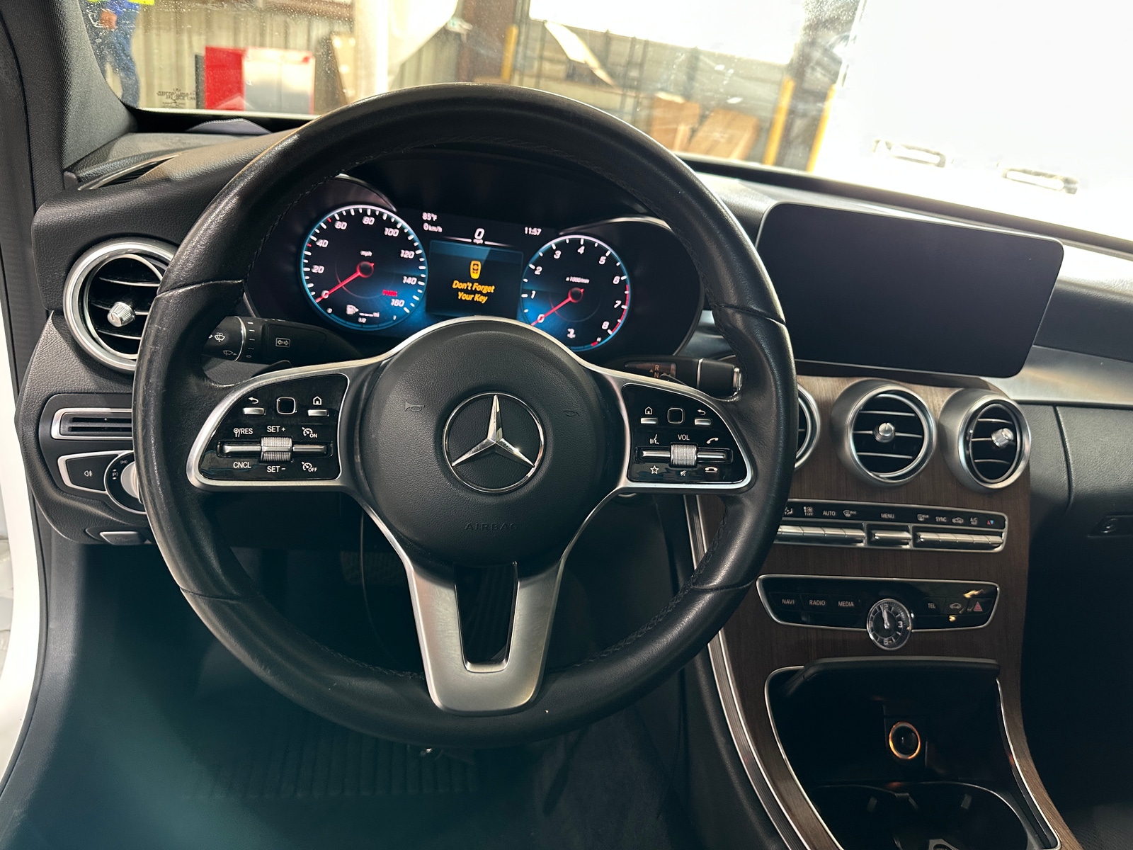 Thumbnail: 2020 Mercedes-Benz C-Class - 4