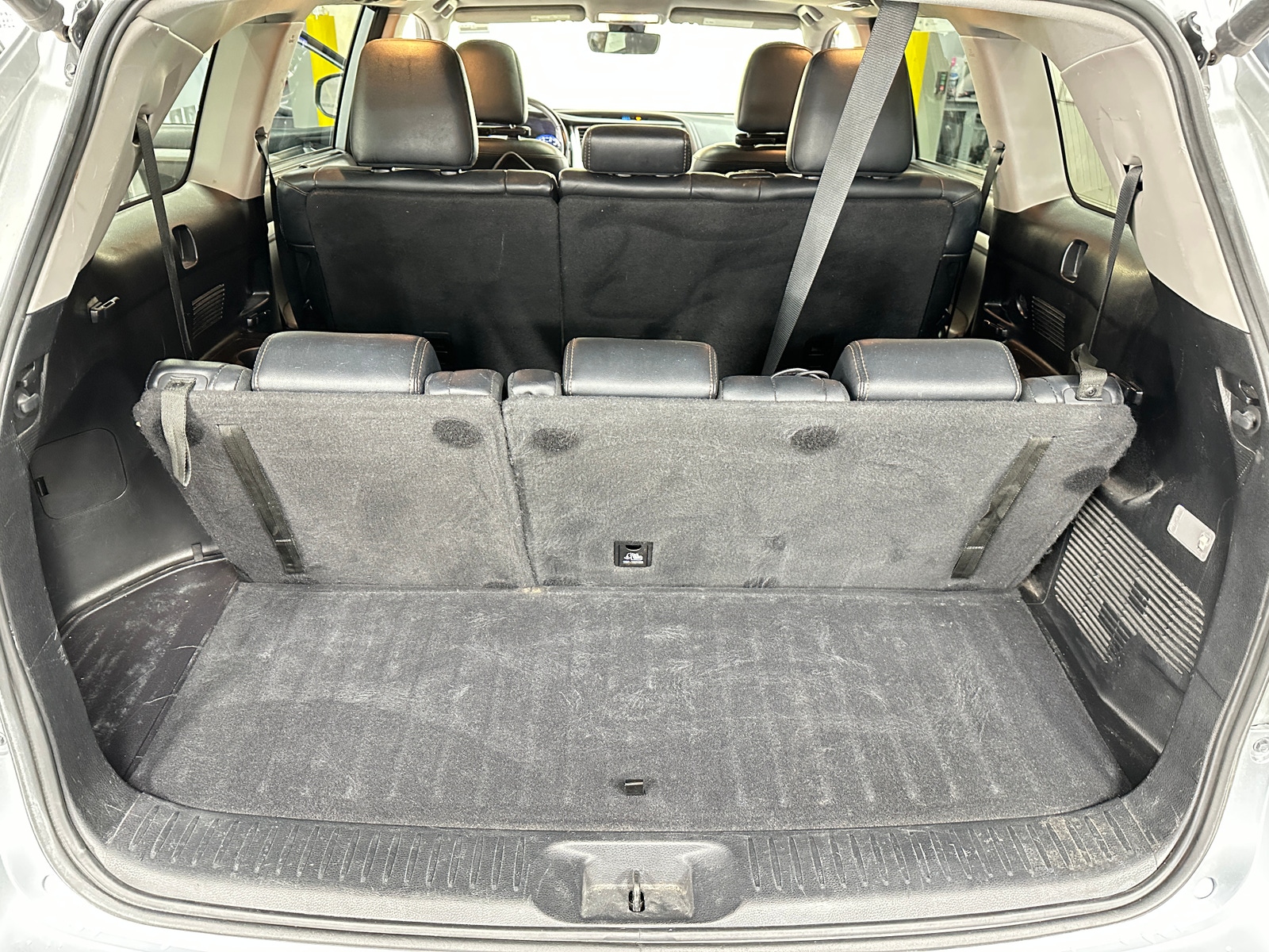Thumbnail: 2018 Toyota Highlander - 6