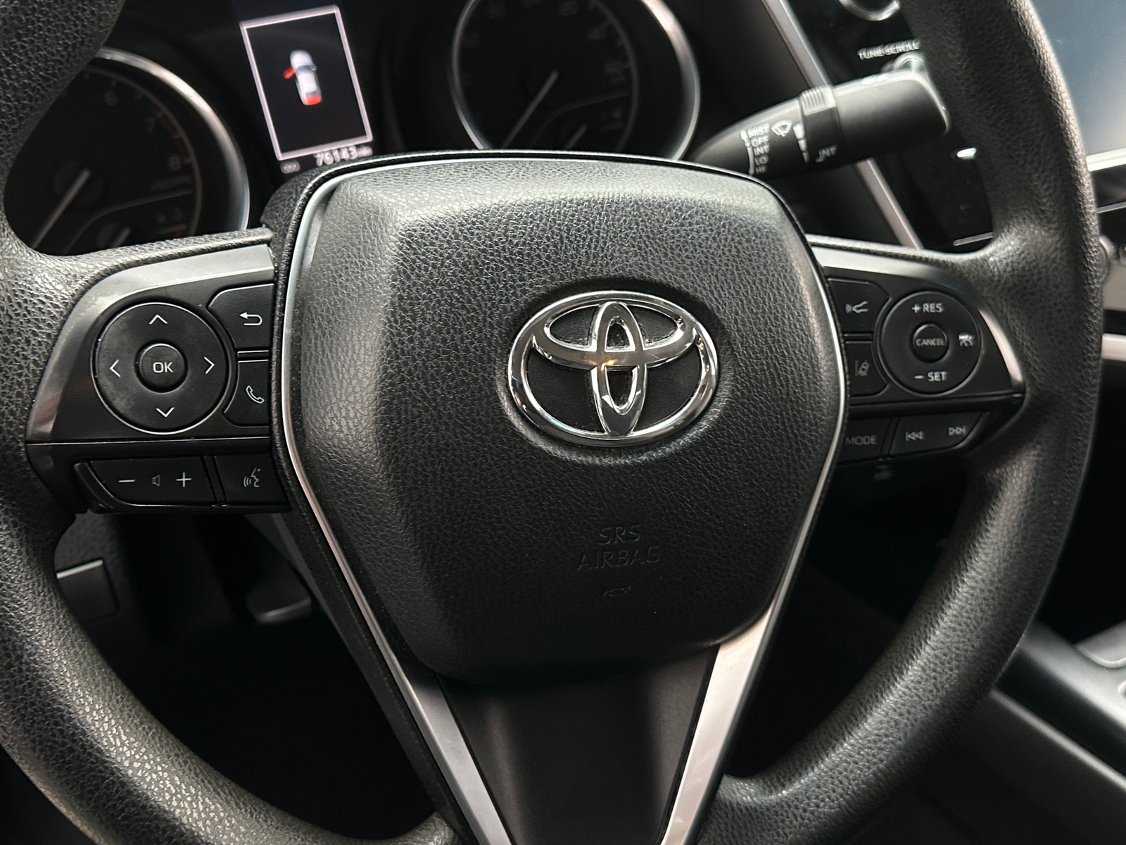 Thumbnail: 2018 Toyota Camry - 5