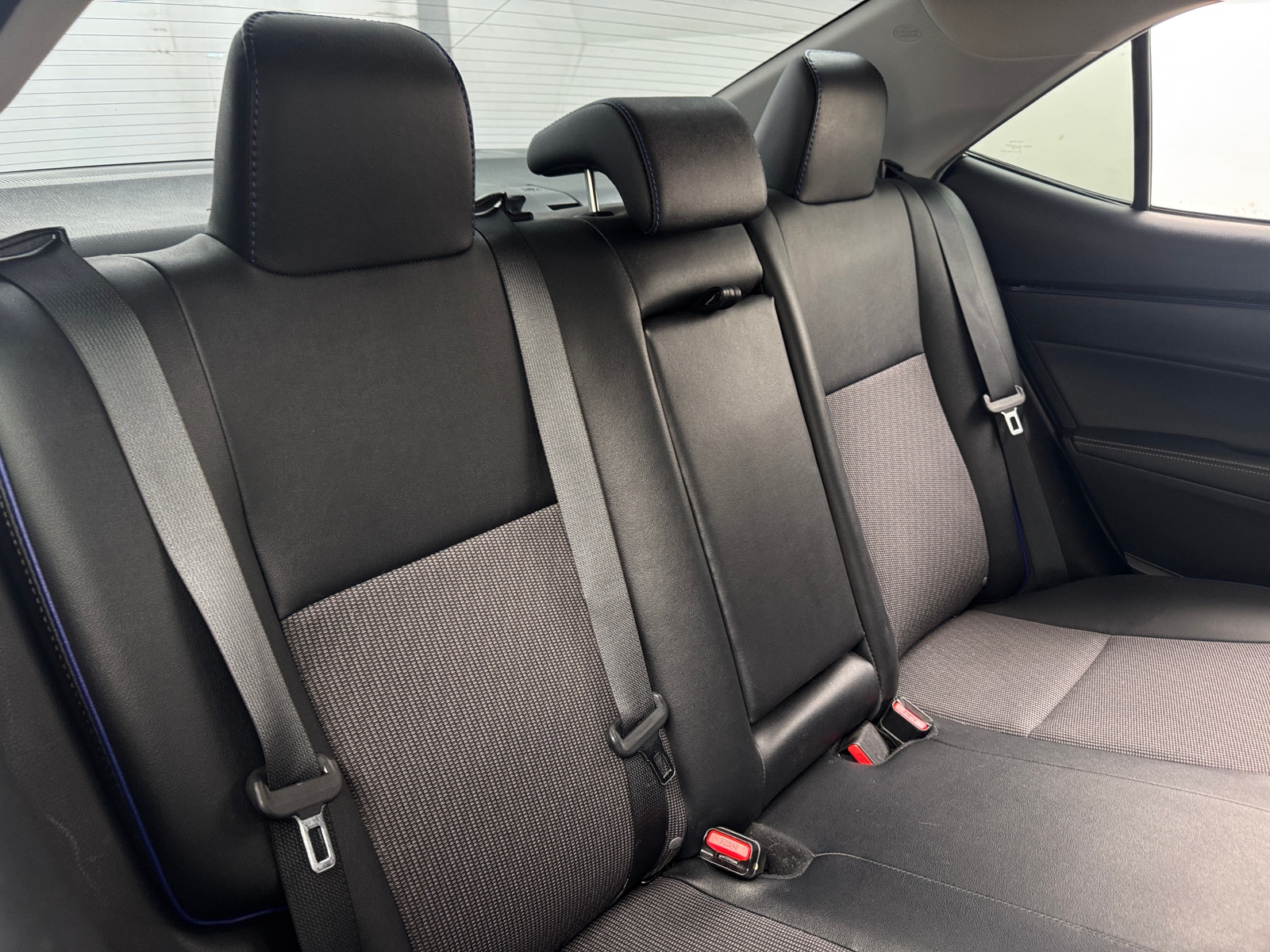 Thumbnail: 2018 Toyota Corolla - 6