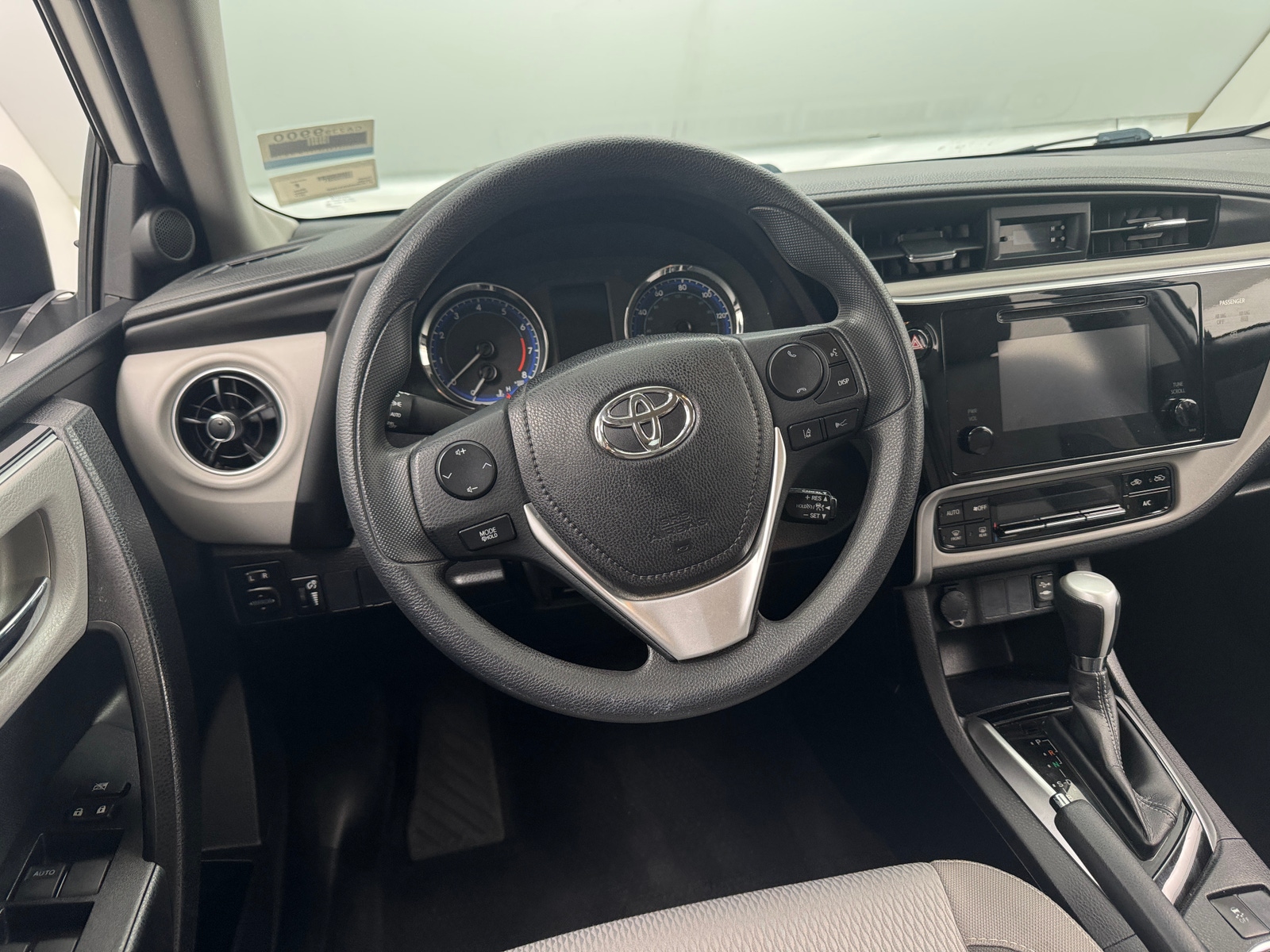 Thumbnail: 2017 Toyota Corolla - 5