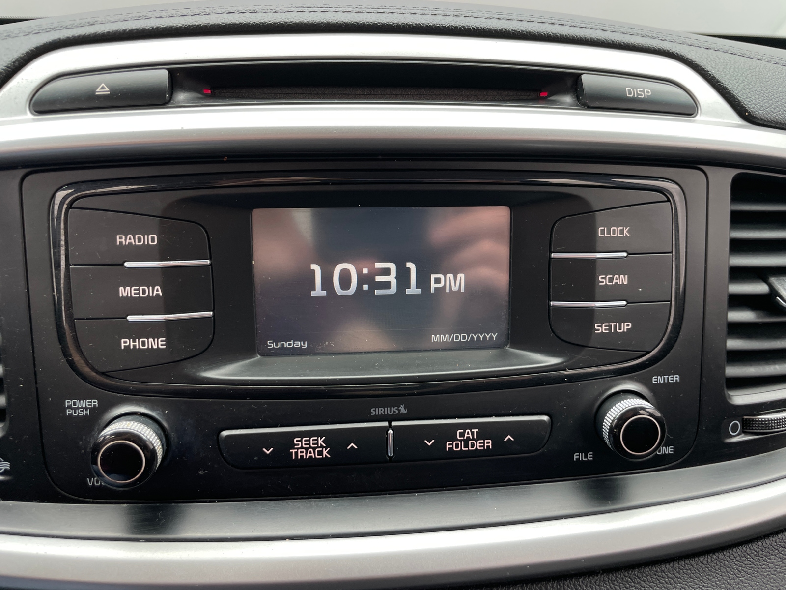 Thumbnail: 2017 Kia Sorento - 4