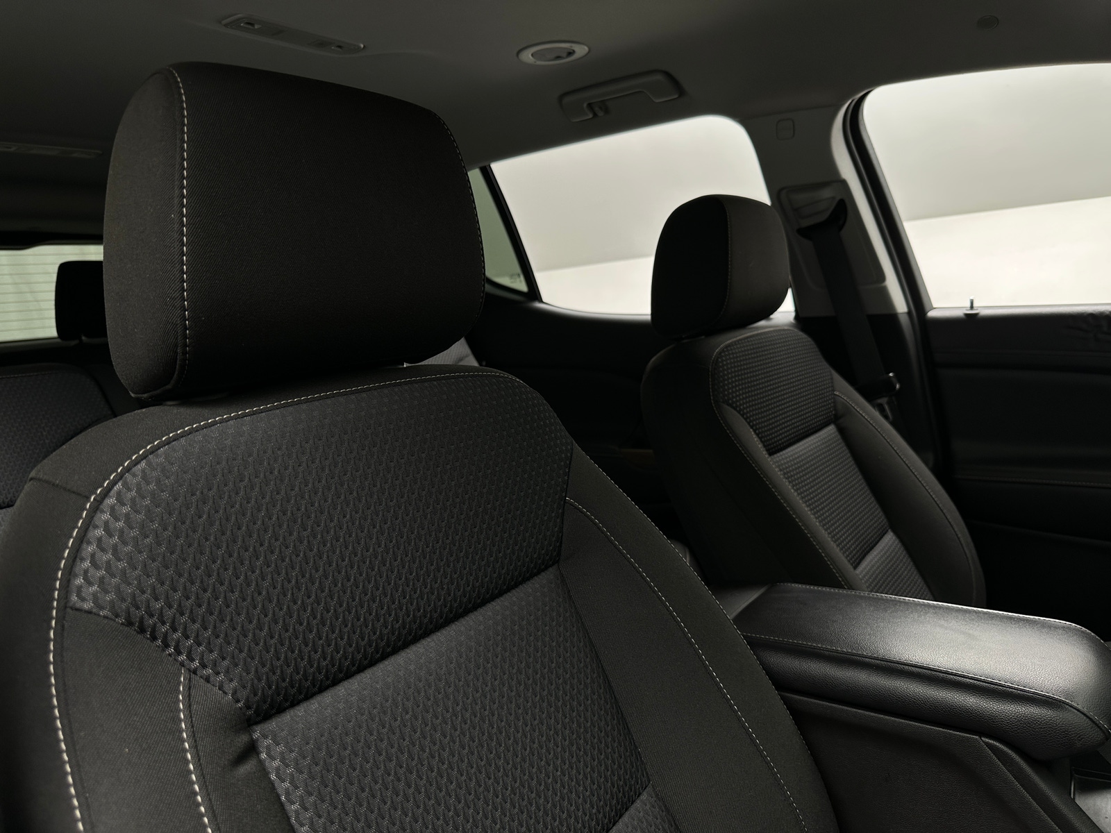 Thumbnail: 2022 GMC Acadia - 2
