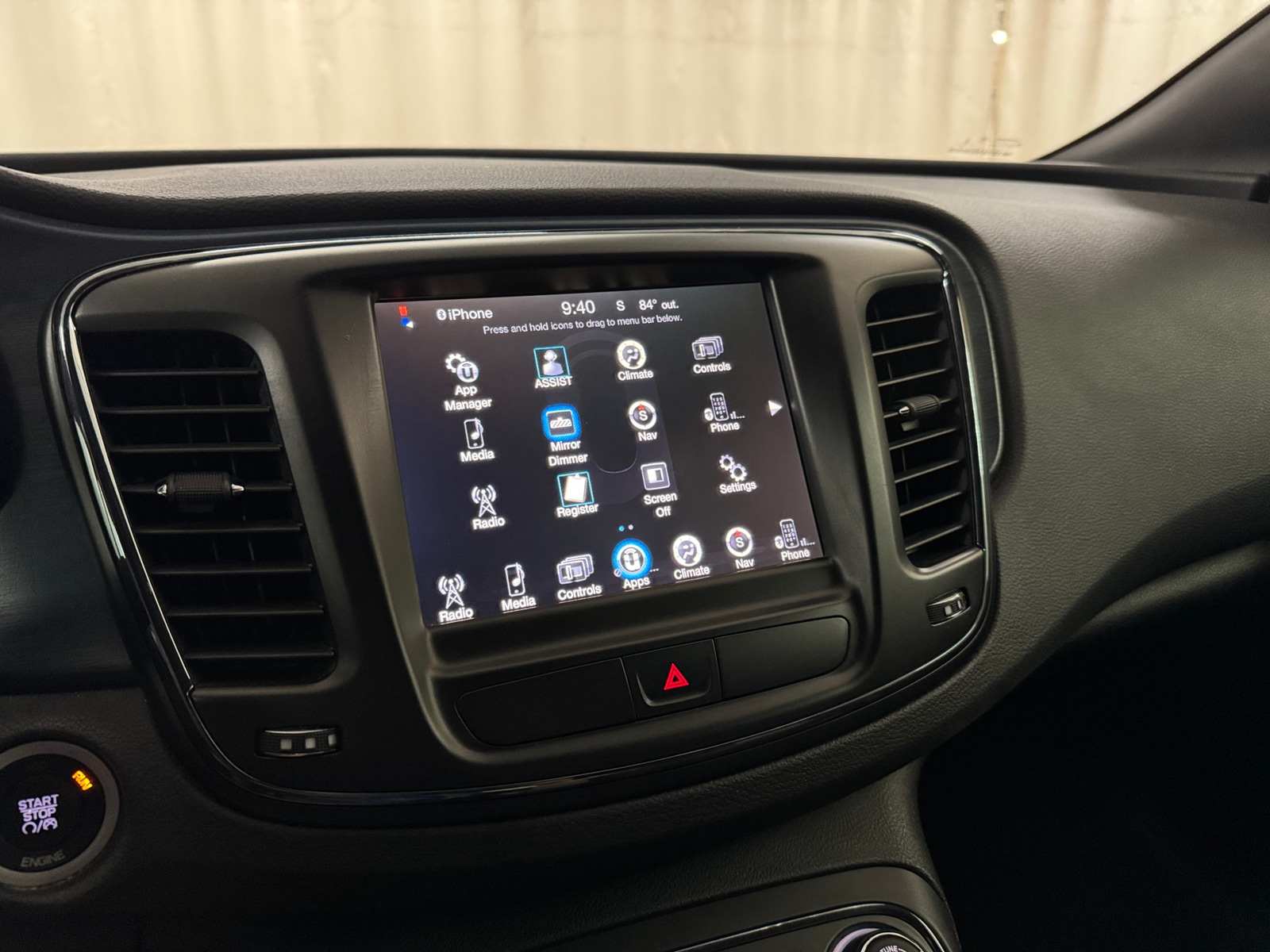 Thumbnail: 2016 Chrysler 200 - 4