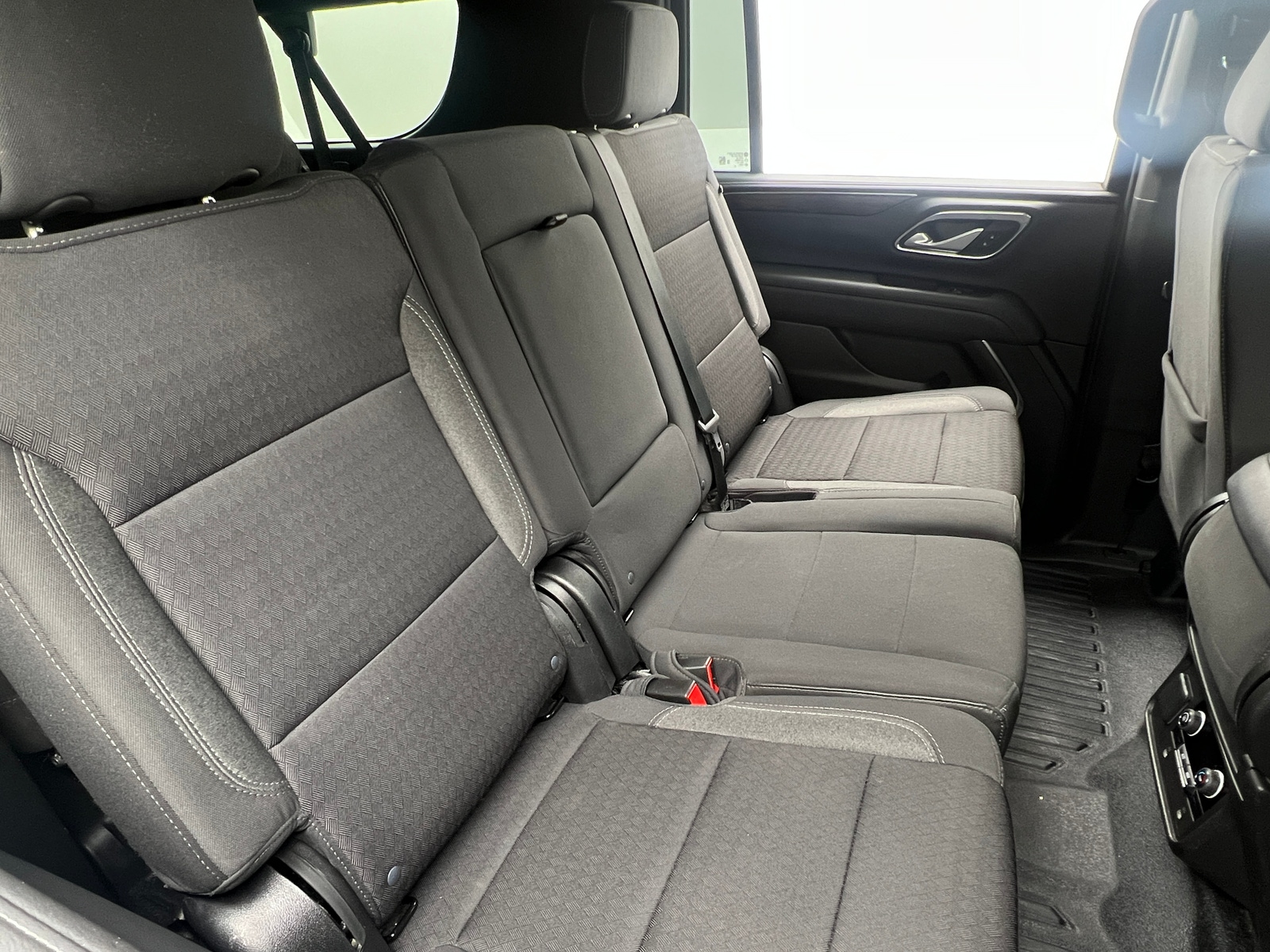 Thumbnail: 2022 Chevrolet Suburban - 6