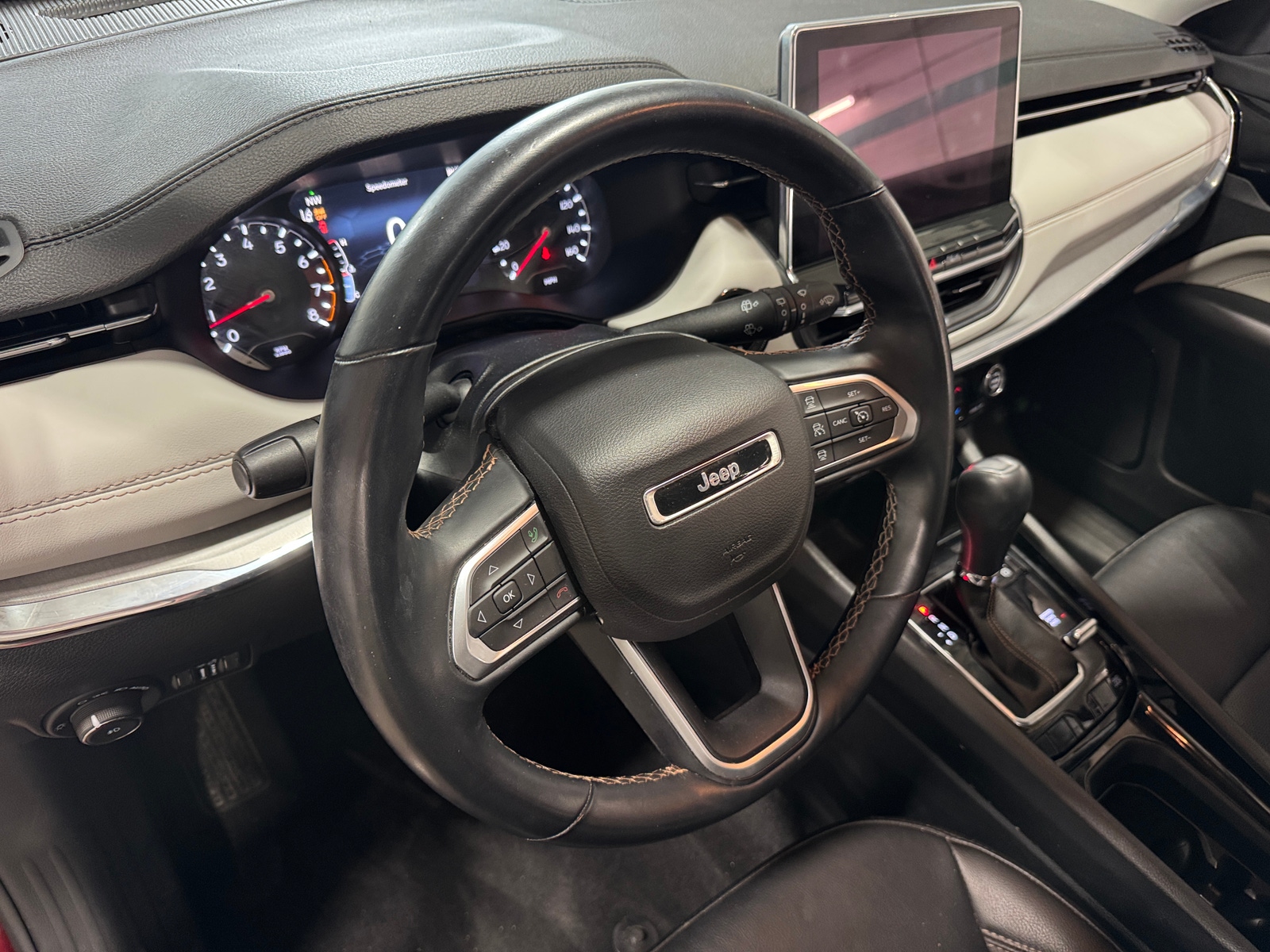 Thumbnail: 2022 Jeep Compass - 2