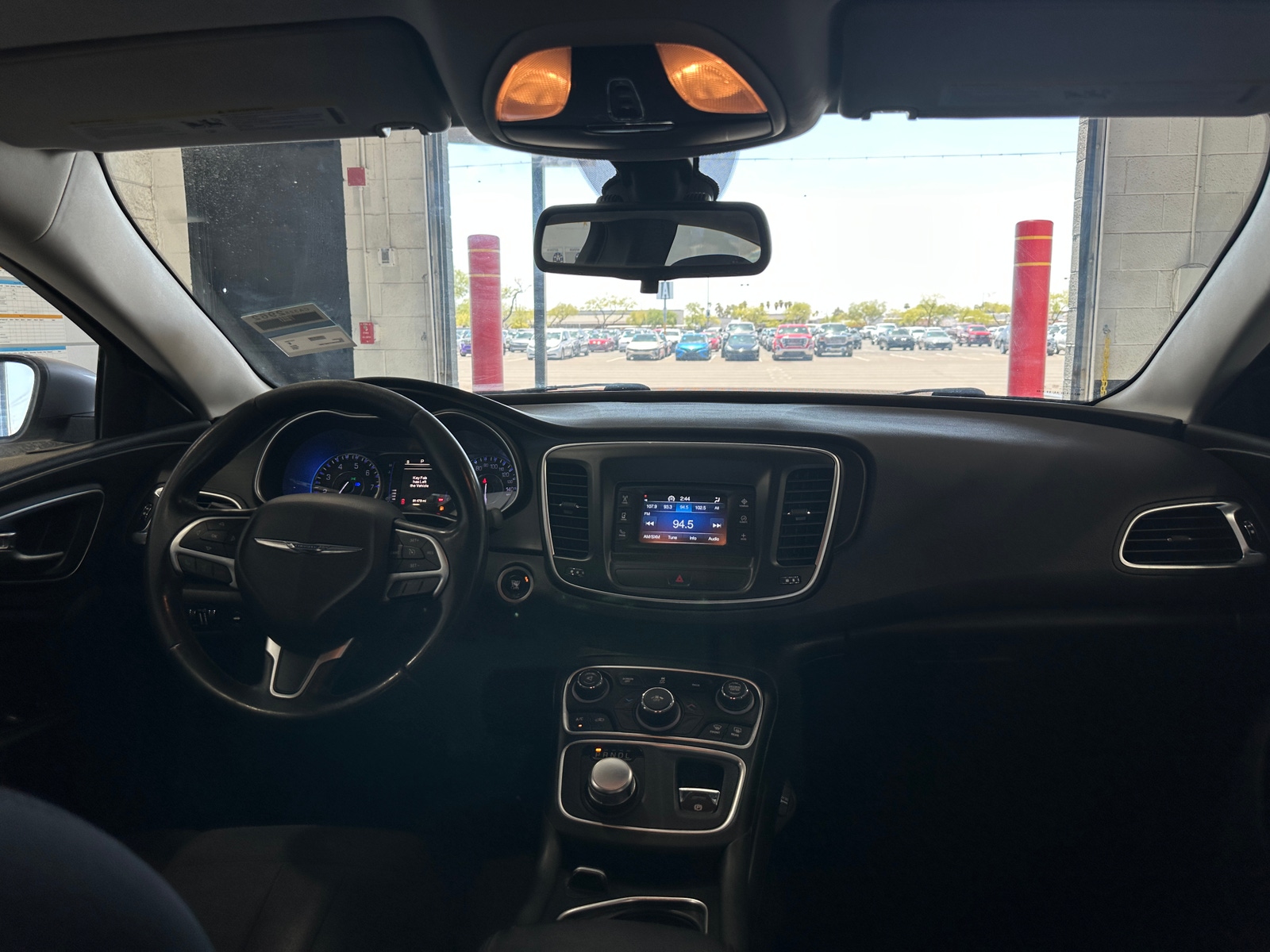 Thumbnail: 2015 Chrysler 200 - 3