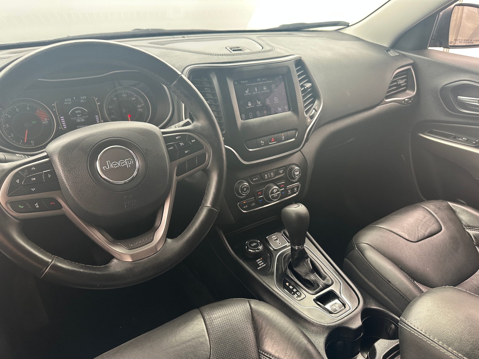 Thumbnail: 2020 Jeep Cherokee - 2