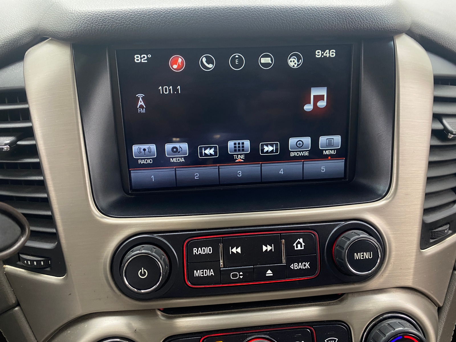 Thumbnail: 2016 GMC Yukon - 3