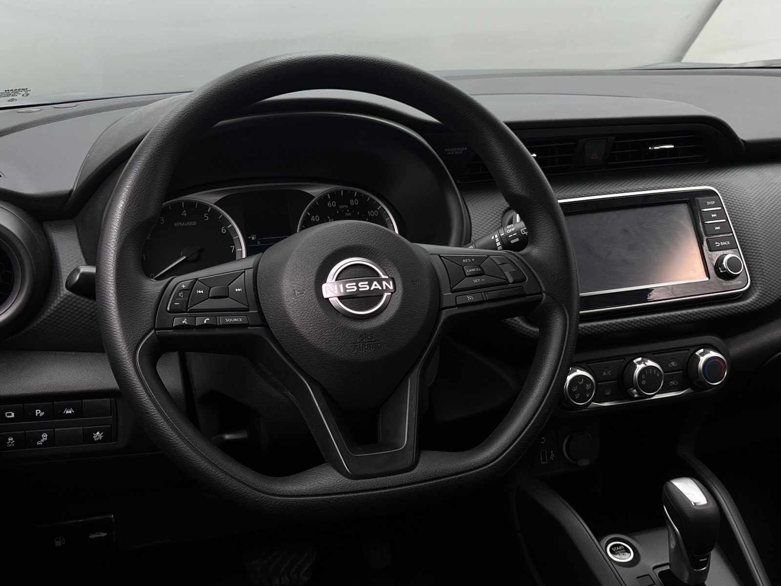 Thumbnail: 2024 Nissan Kicks - 5