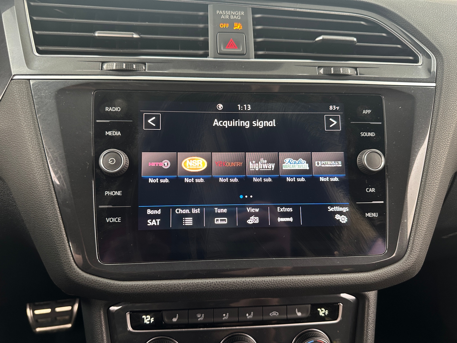 Thumbnail: 2020 Volkswagen Tiguan - 3