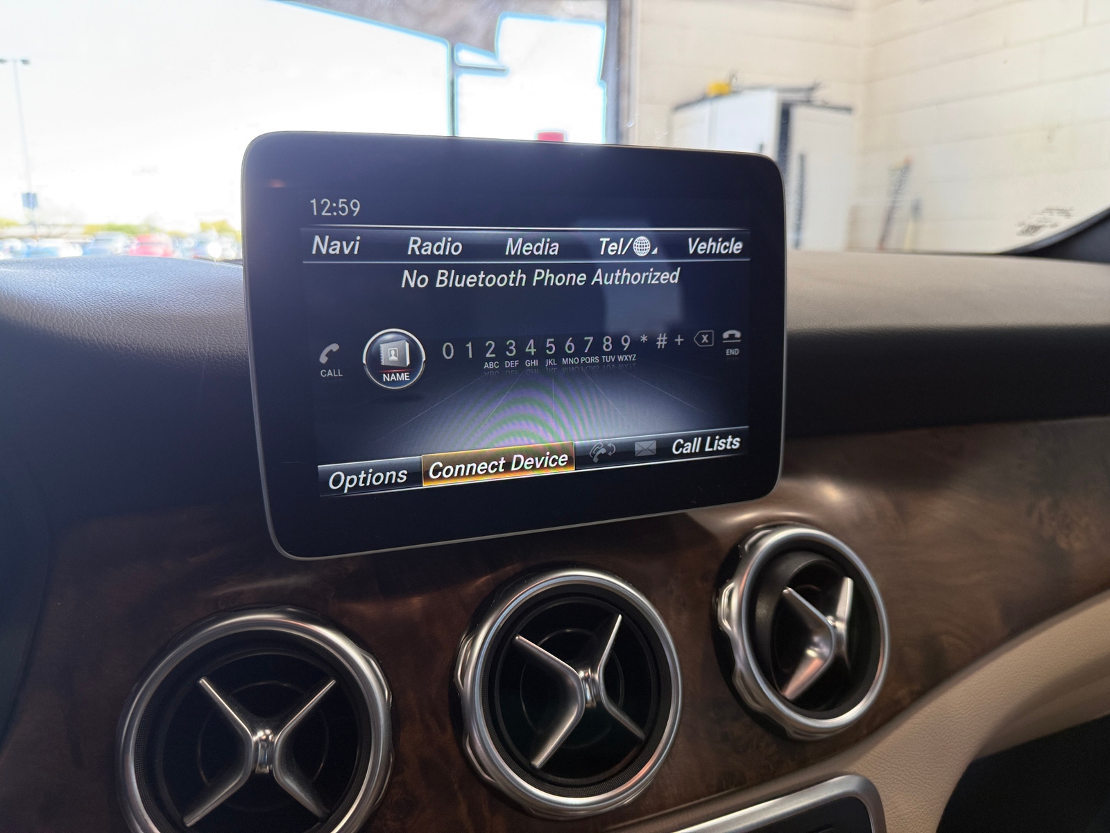 Thumbnail: 2018 Mercedes-Benz GLA - 3