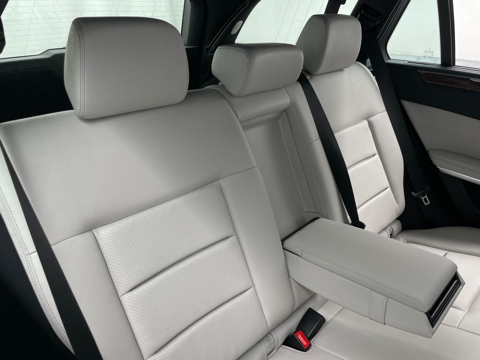 Thumbnail: 2014 Mercedes-Benz E-Class - 5