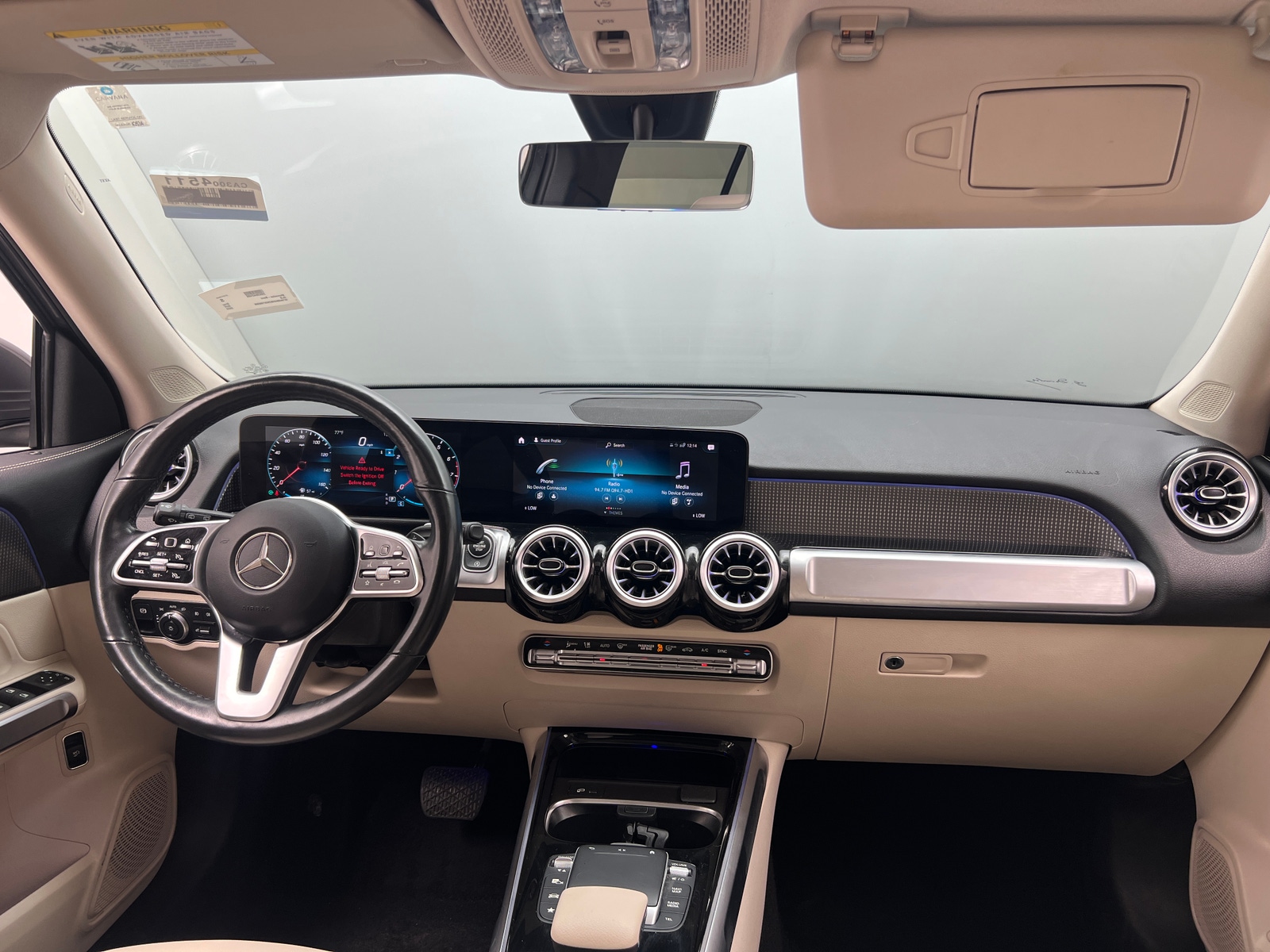 Thumbnail: 2022 Mercedes-Benz GLB - 2