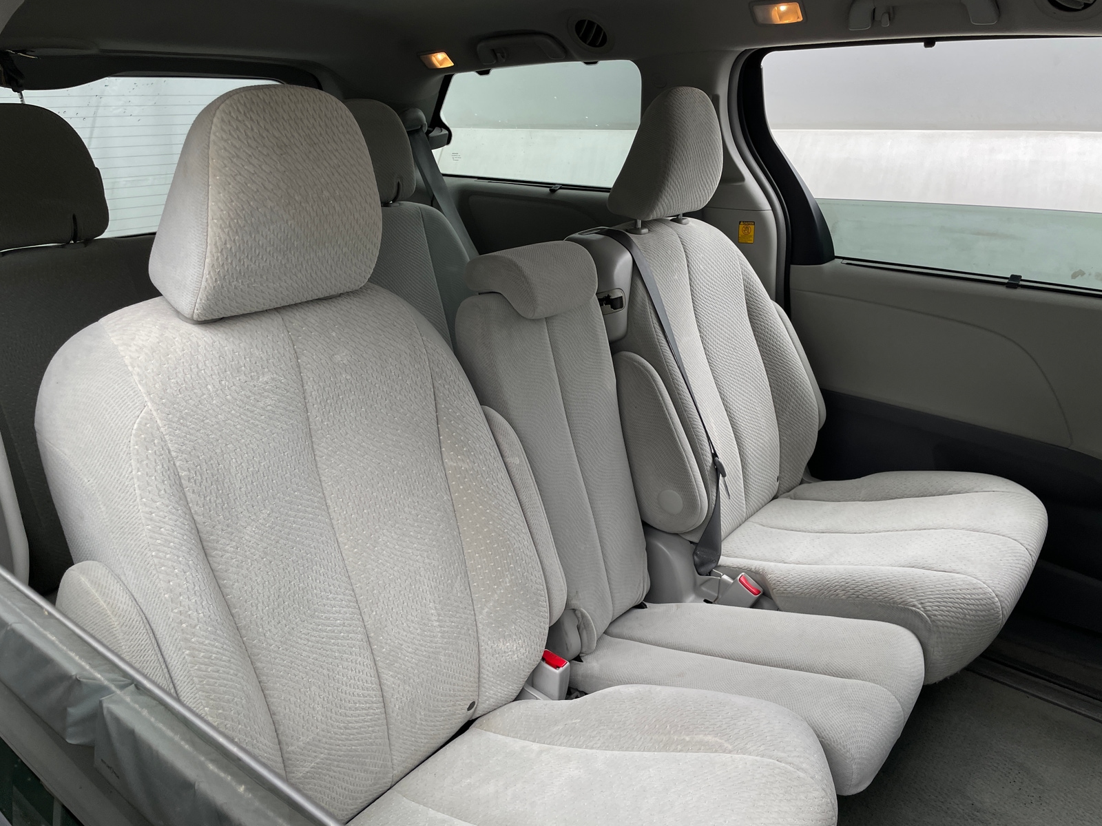 Thumbnail: 2013 Toyota Sienna - 6