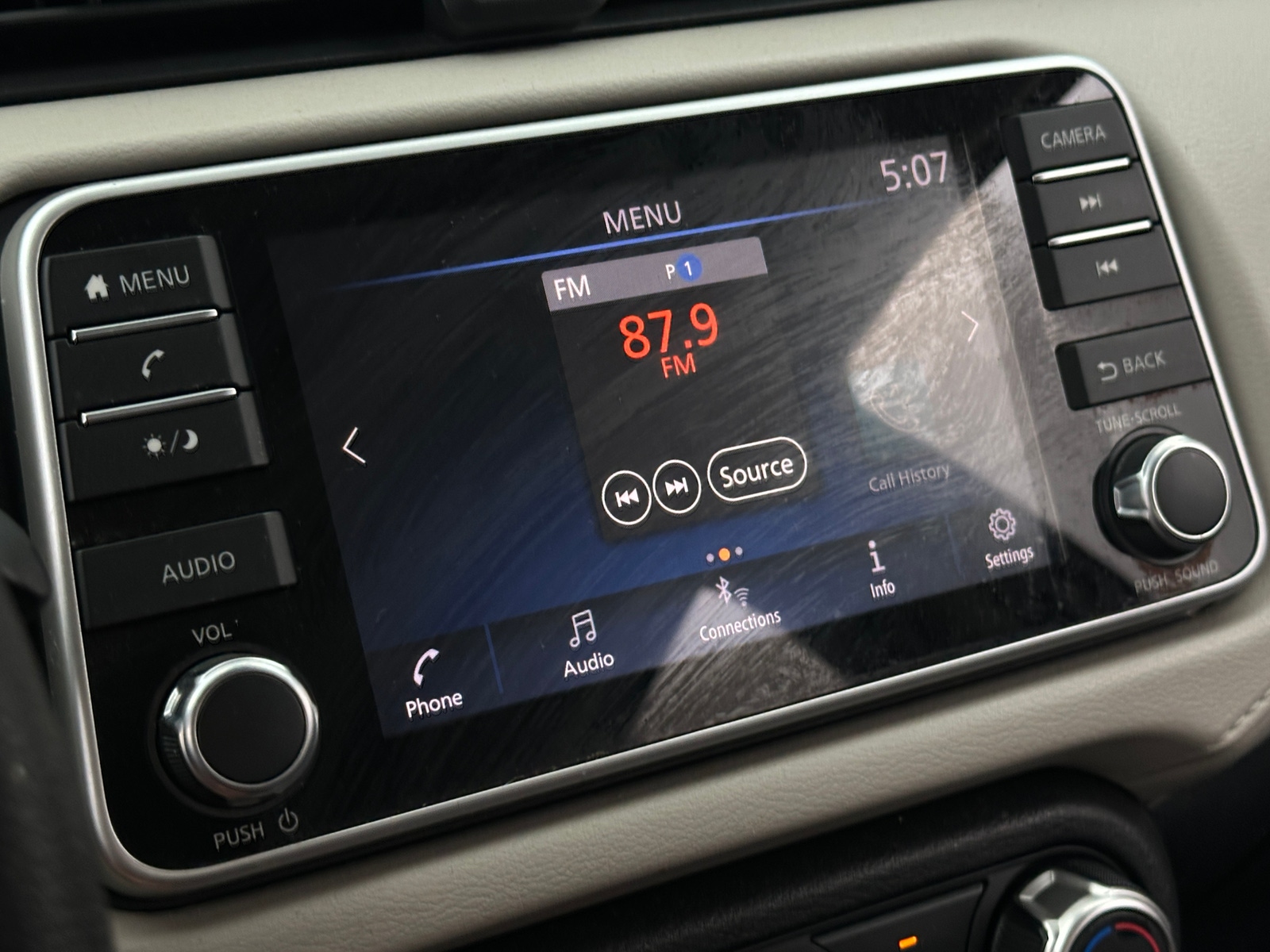 Thumbnail: 2021 Nissan Versa - 4