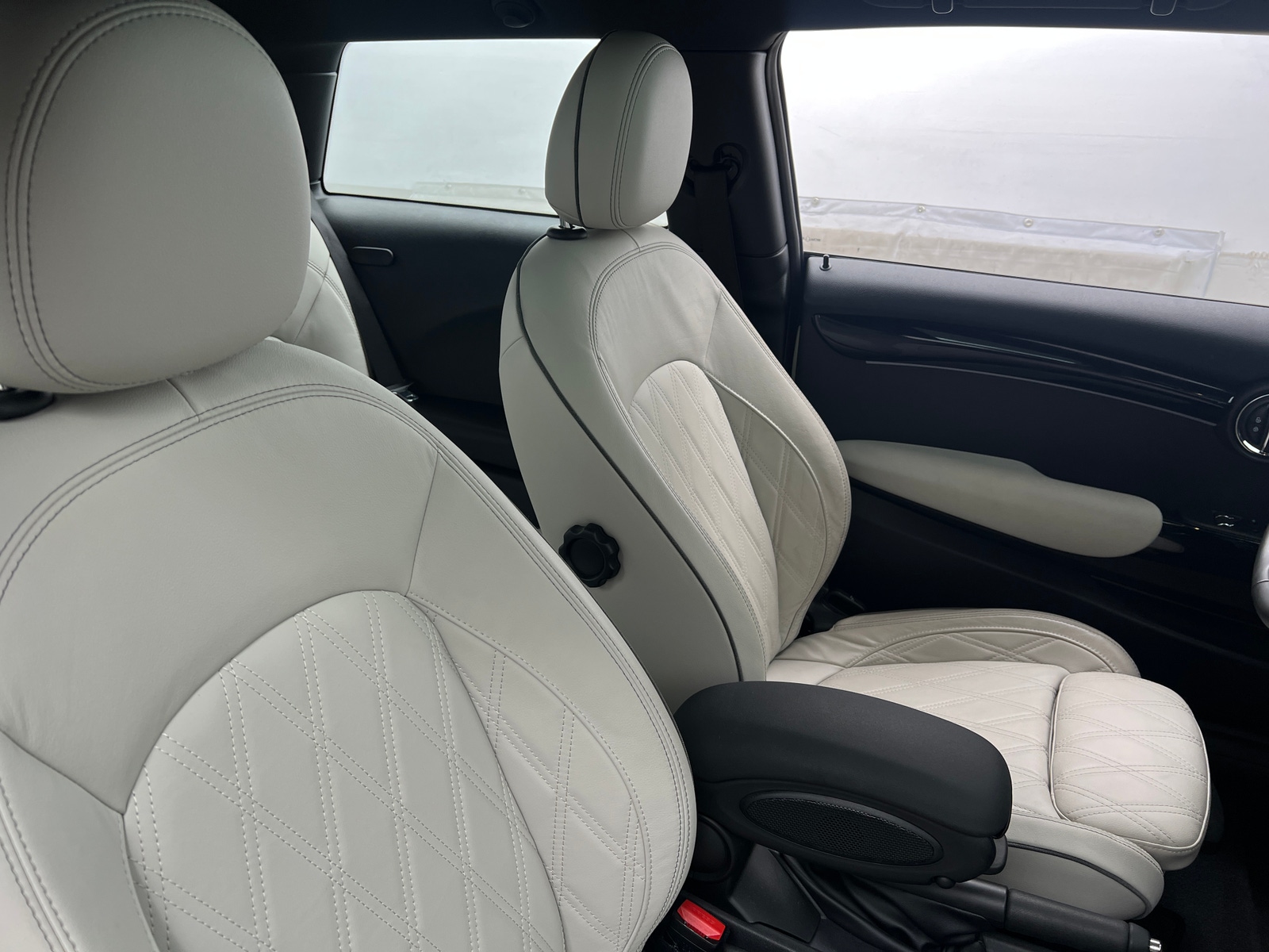Thumbnail: 2022 MINI Cooper Hardtop - 2