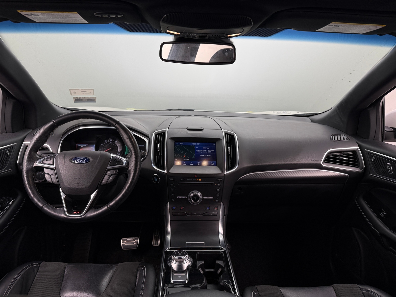 Thumbnail: 2019 Ford Edge - 2