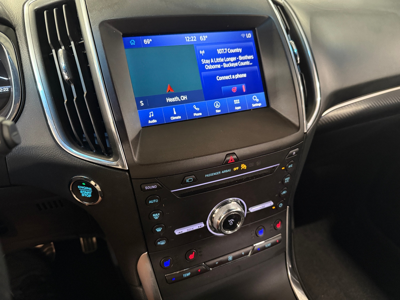 Thumbnail: 2019 Ford Edge - 3