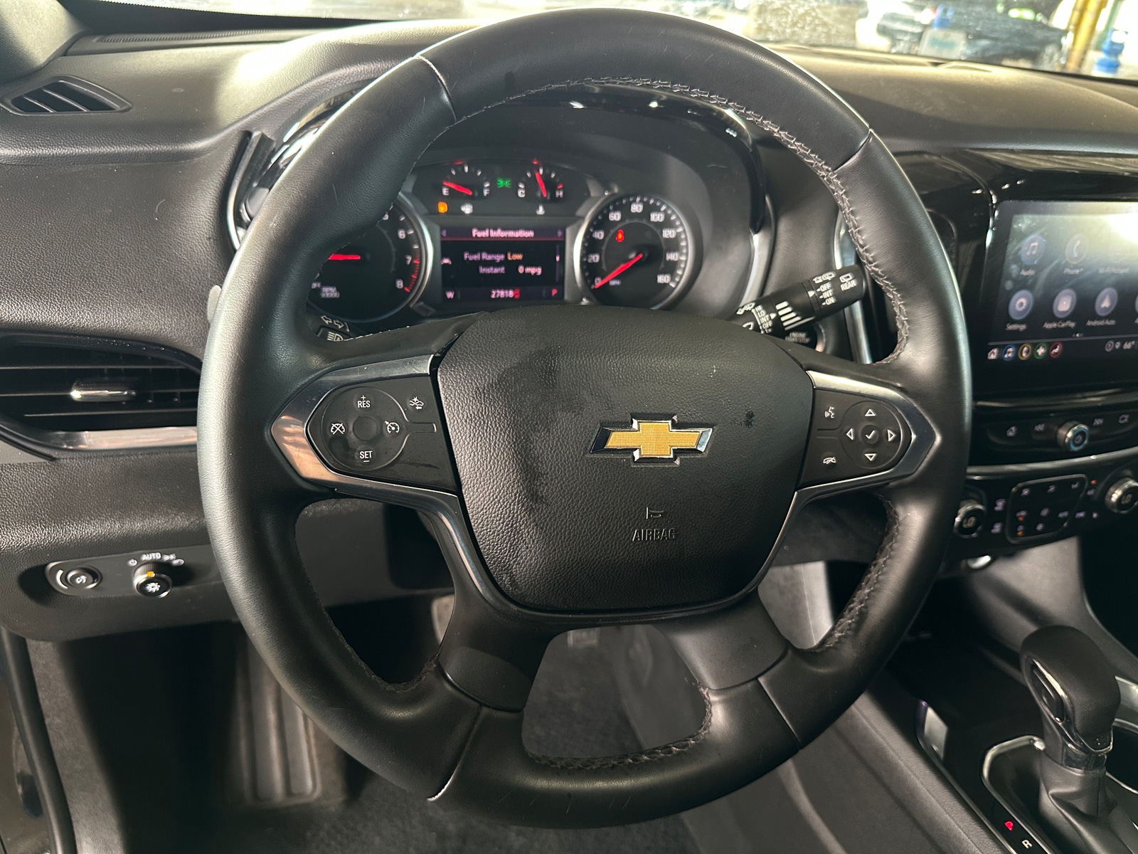 Thumbnail: 2023 Chevrolet Traverse - 5