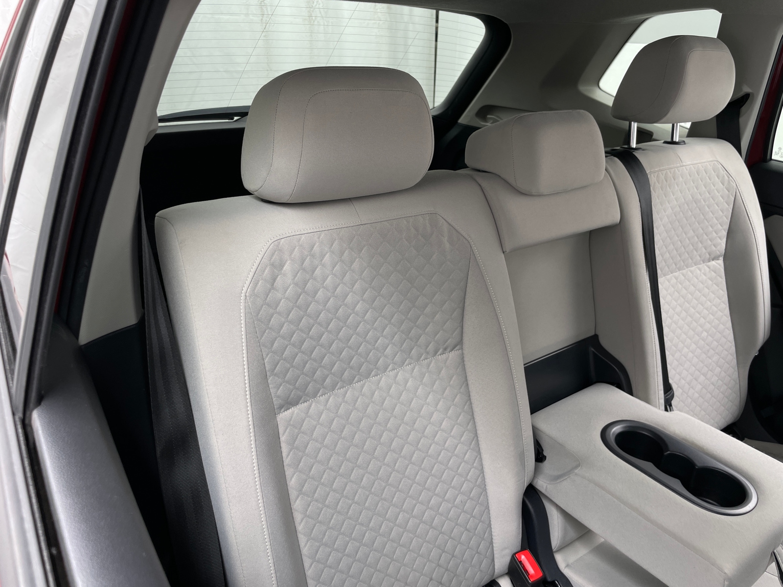 Thumbnail: 2019 Volkswagen Tiguan - 6