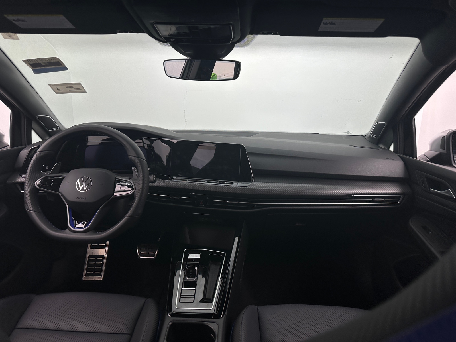 Thumbnail: 2024 Volkswagen Golf - 2
